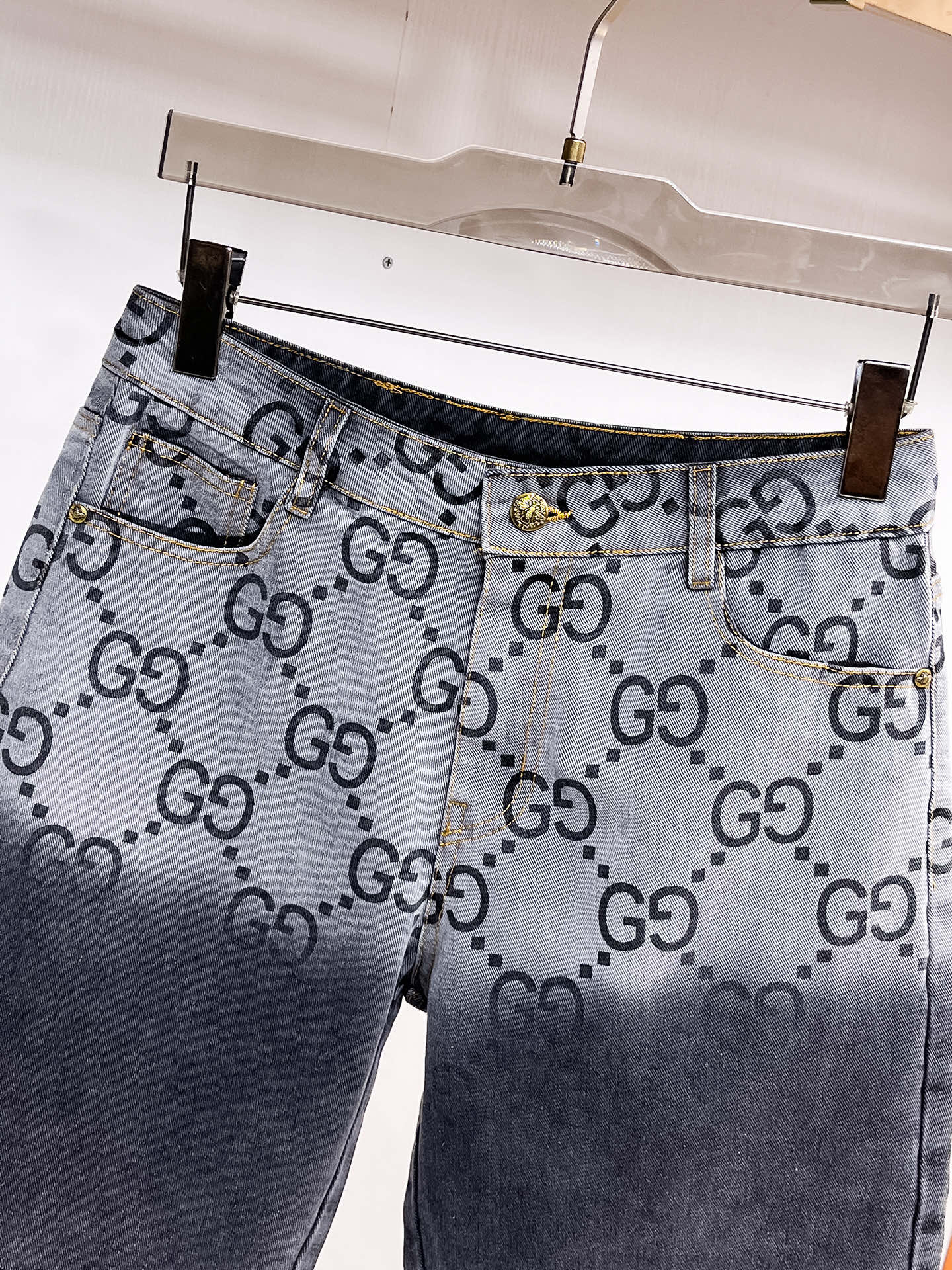Gucci  牛仔短裤服装 3