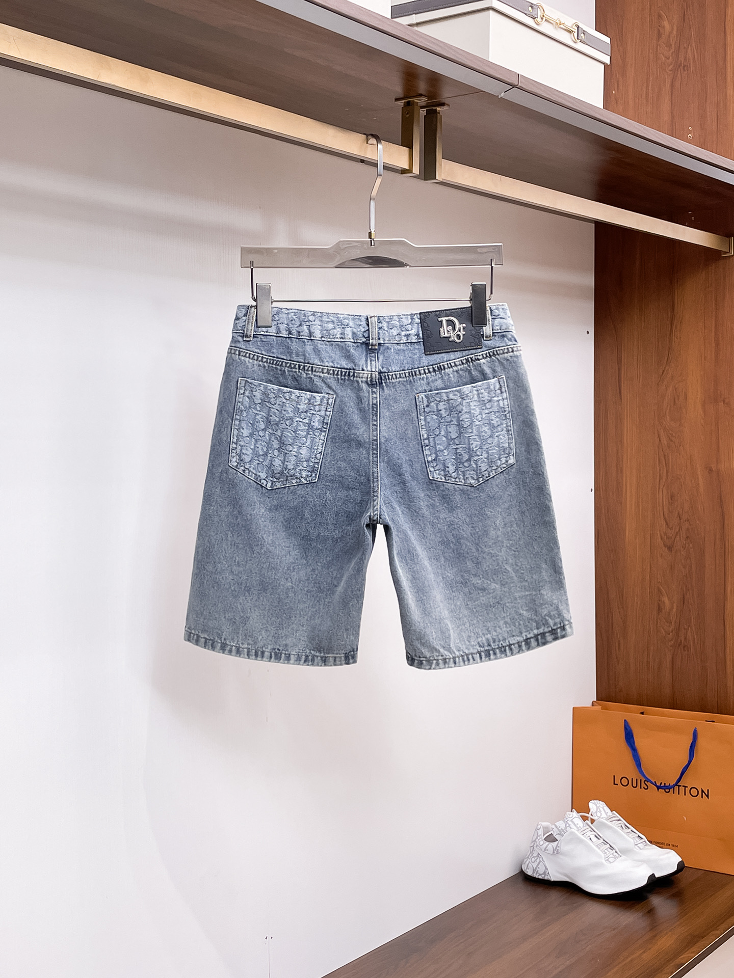 Dior  牛仔短裤服装 2