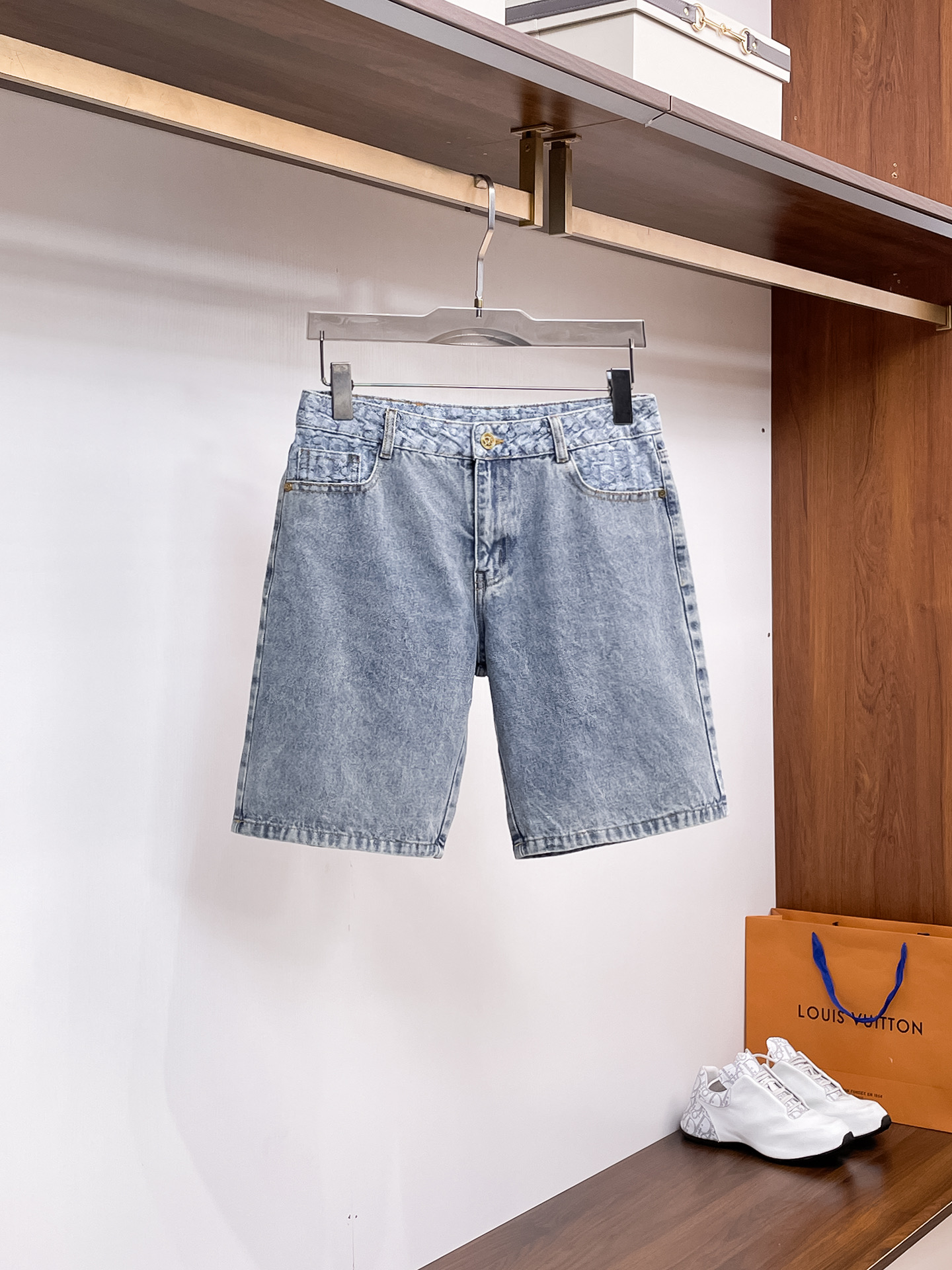 Dior  牛仔短裤服装 1