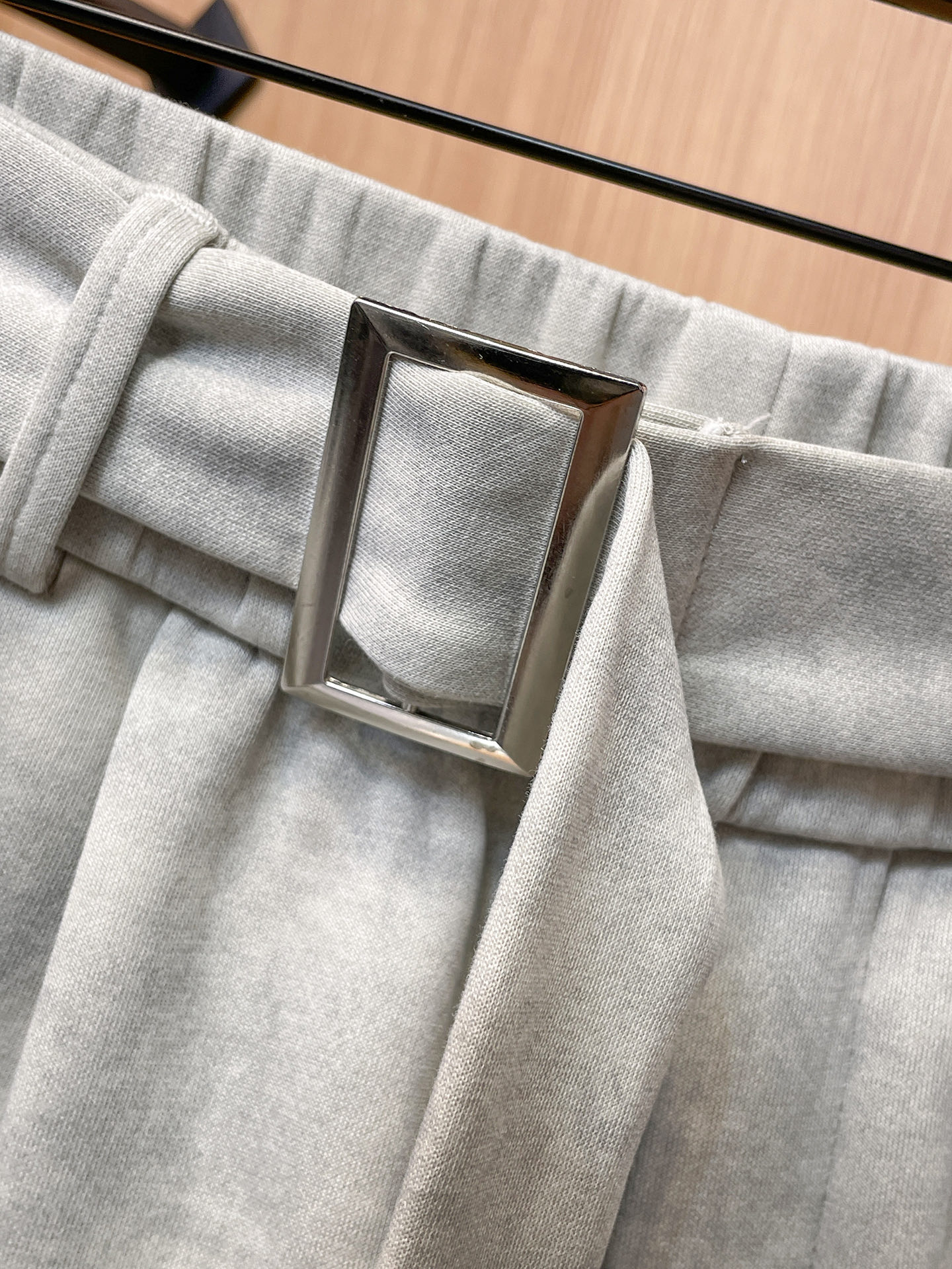 巴黎世家 顶级货品🐮 🆕2025秋冬新款休闲裤！官网同步发售。品牌经典LOGO休闲裤 ，定制面料，舒适度