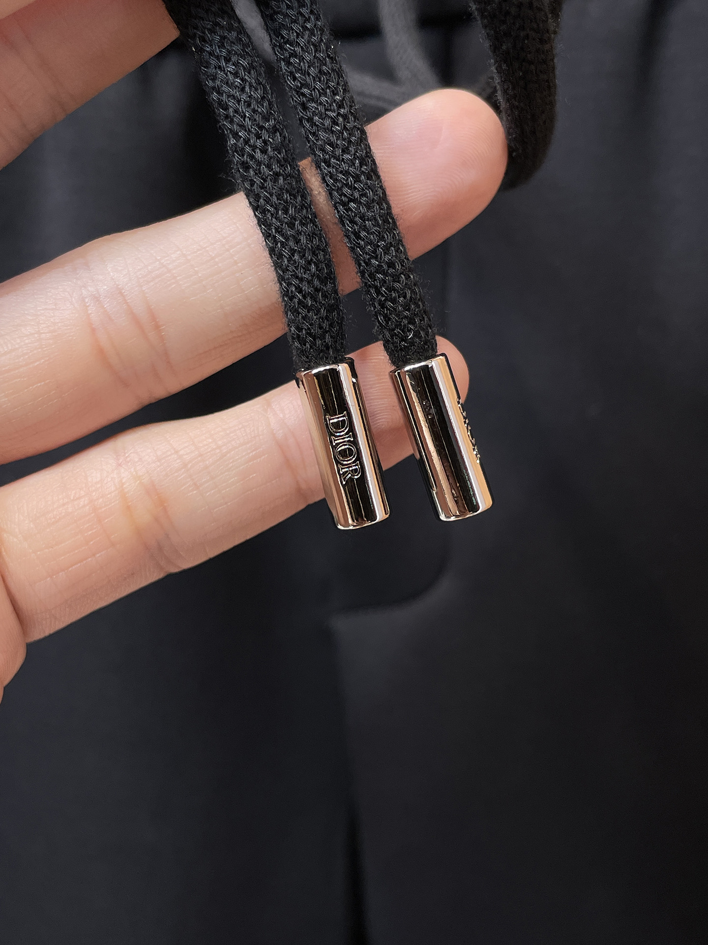 迪奥 顶级货品🐮 🆕2025秋冬新款休闲裤！官网同步发售。品牌经典LOGO休闲裤 ，定制面料，舒适度极好