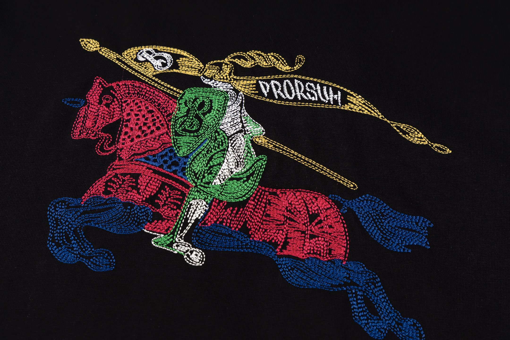 Burberry Colorful War Horse Embroidered Short Sleeve T-Shirt 8 i1740849036333 5199 0 6