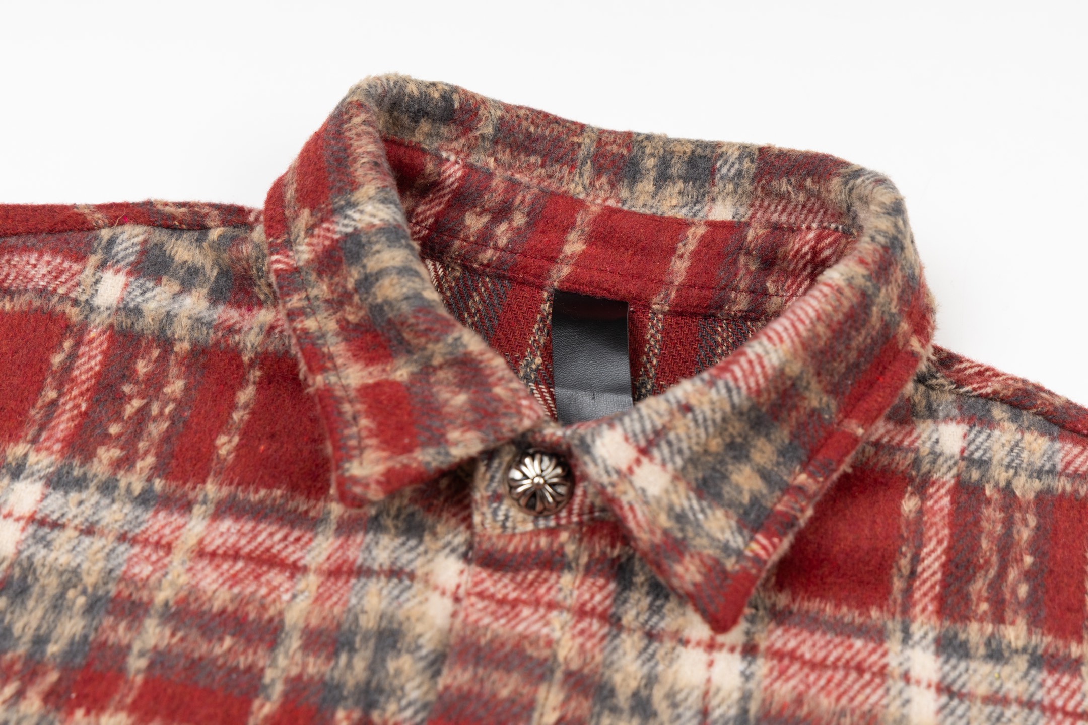 クローシン流苏格子刺绣皮標衬衫 - 高級刺繍とレーザー切り牛皮