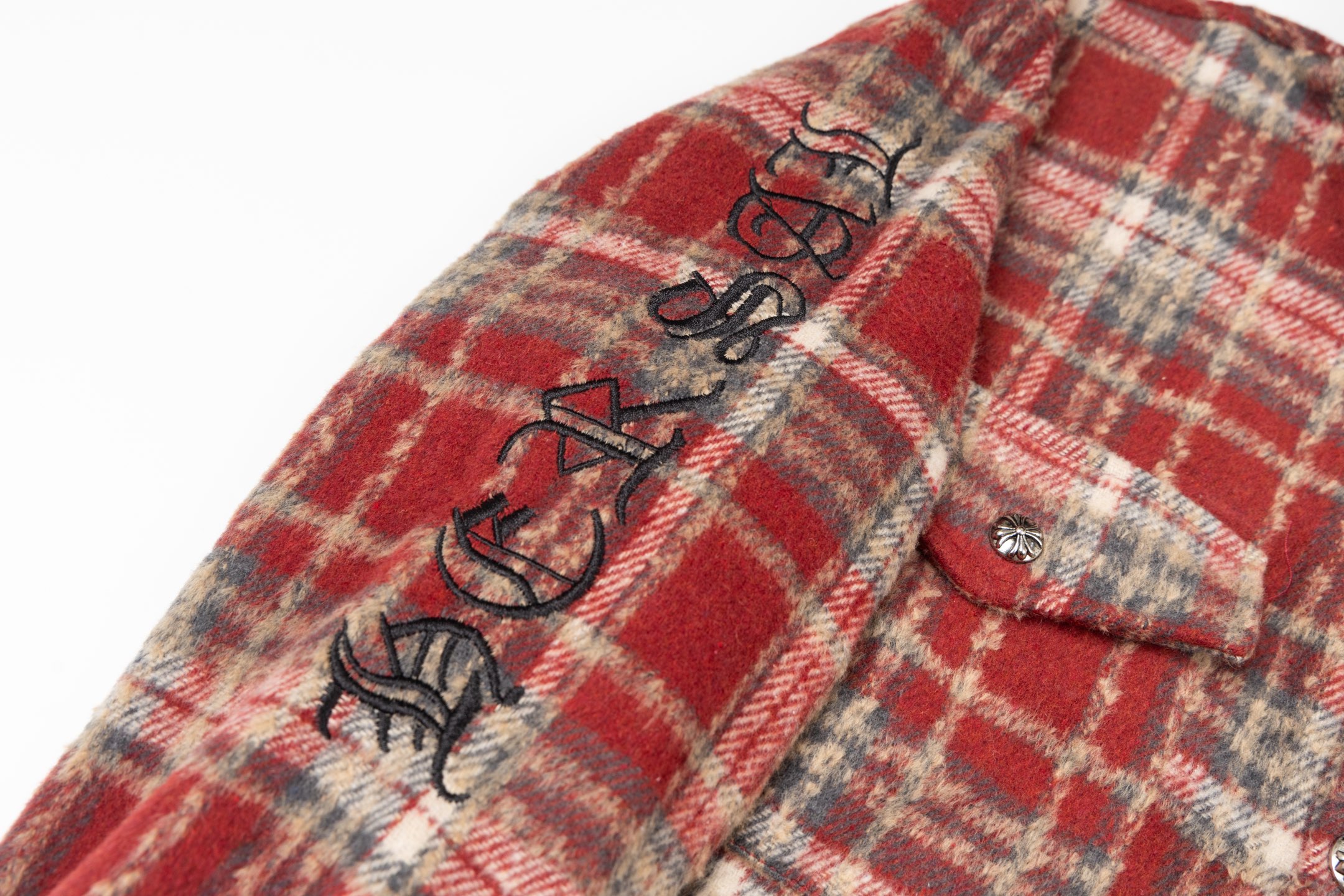 クローシン流苏格子刺绣皮標衬衫 - 高級刺繍とレーザー切り牛皮