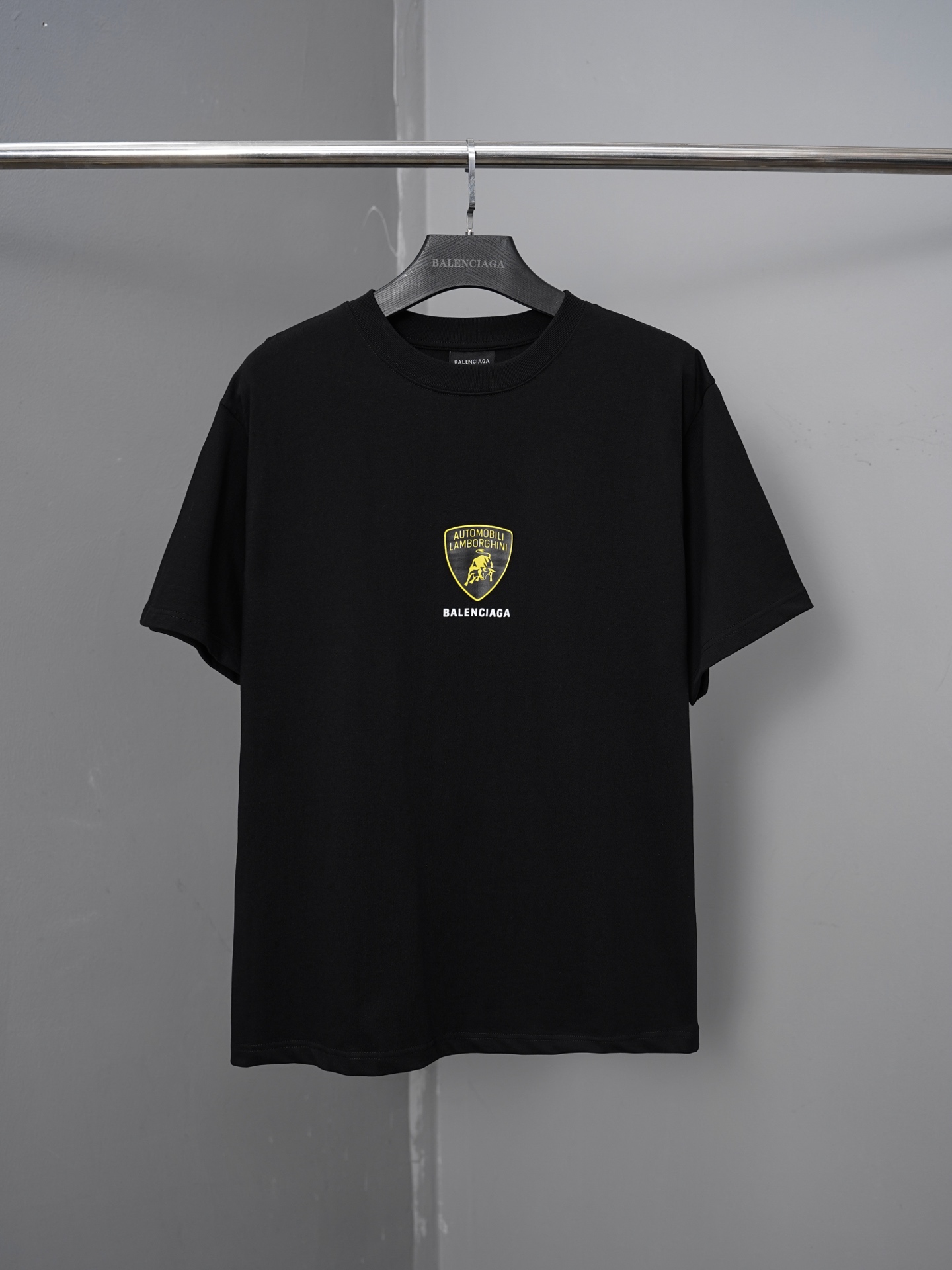 P70 Número de modelo PJ070 Camiseta de manga corta con estampado de toro de Balenciaga Lamborghini, personalizada origi…