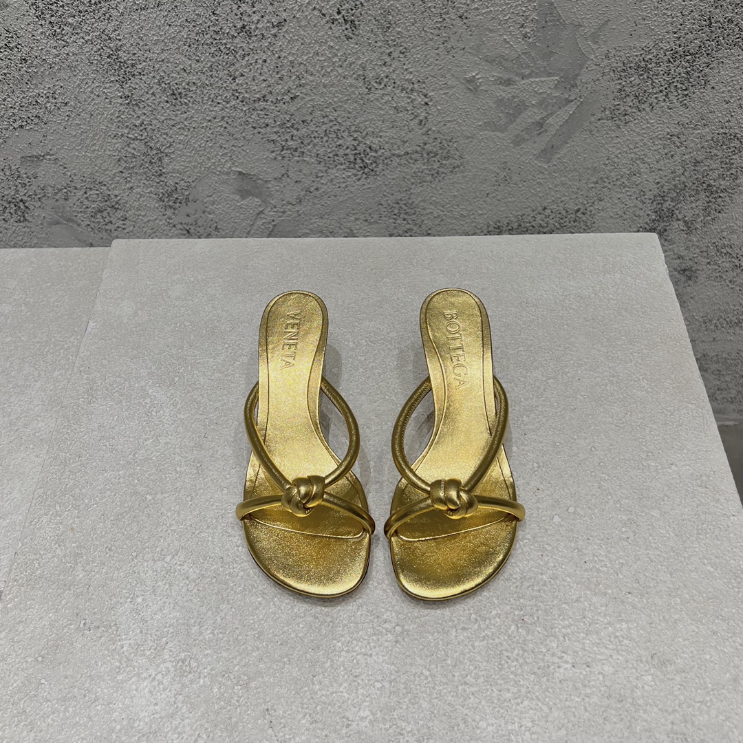 Bottega Veneta Shoes Sandals Black Gold Green Silver White Fabric Sheepskin