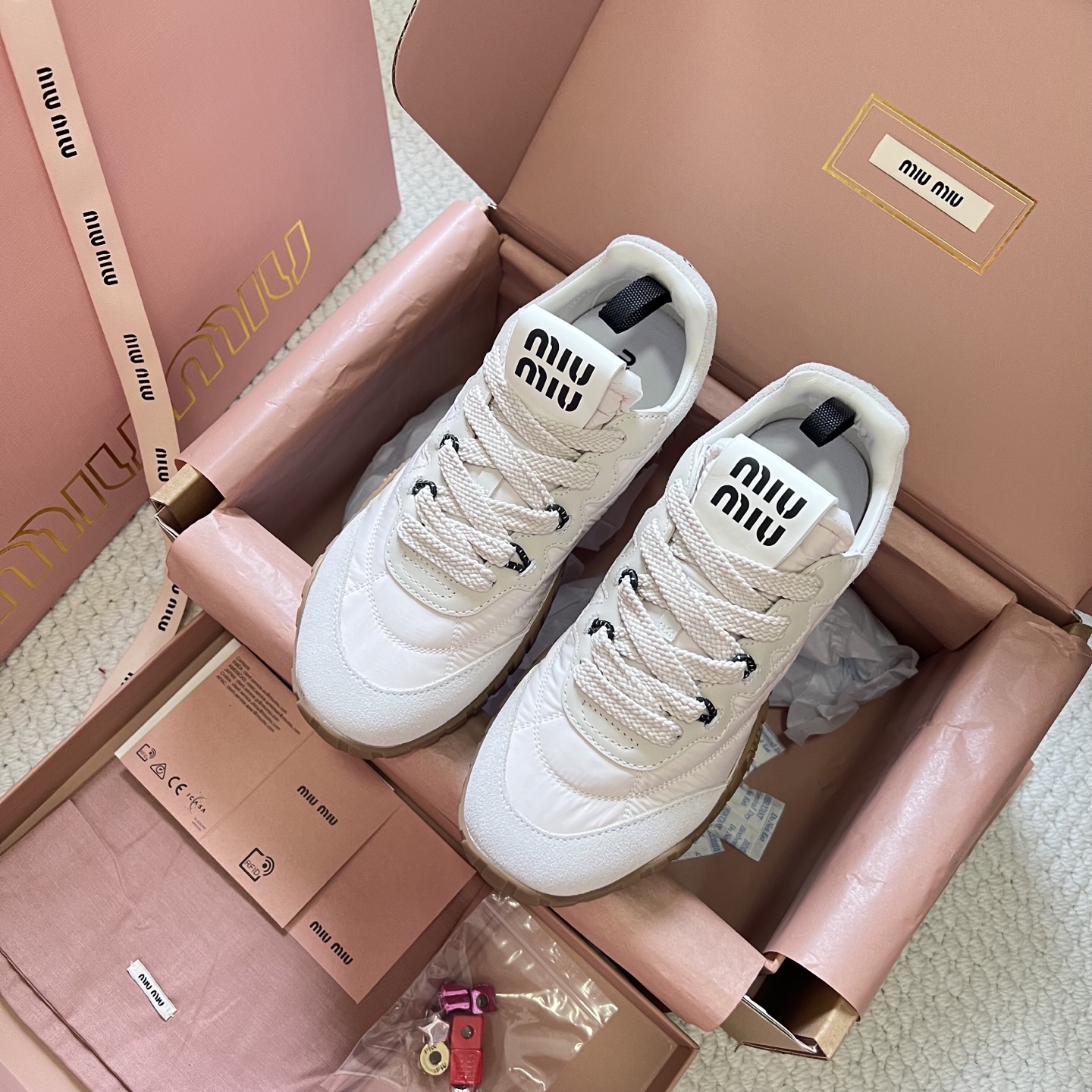 MiuMiu кеды повседневные, парусина, велюр, липучка, толстая подошва