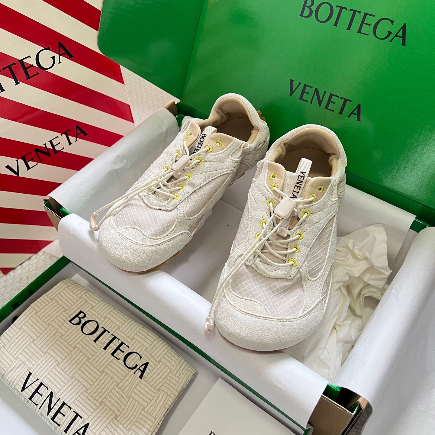 Bottega Veneta casual sneakers mesh leather off-white