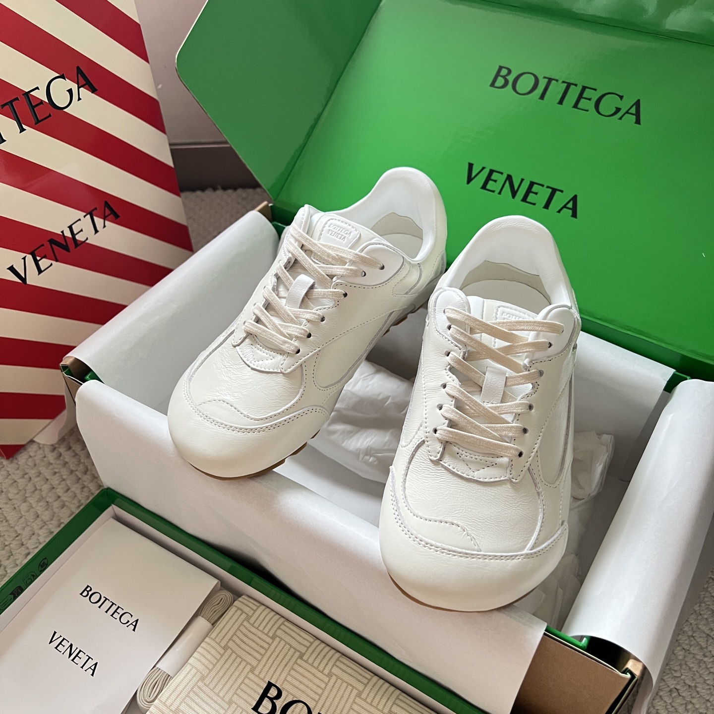 Bottega Veneta Orbit oiled leather casual sneakers