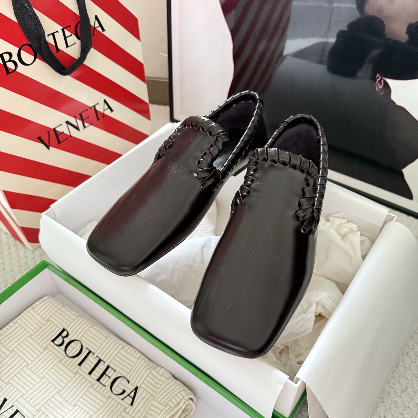 Bottega Veneta Women's Loafers Leather Woven Backless Kitten Heel