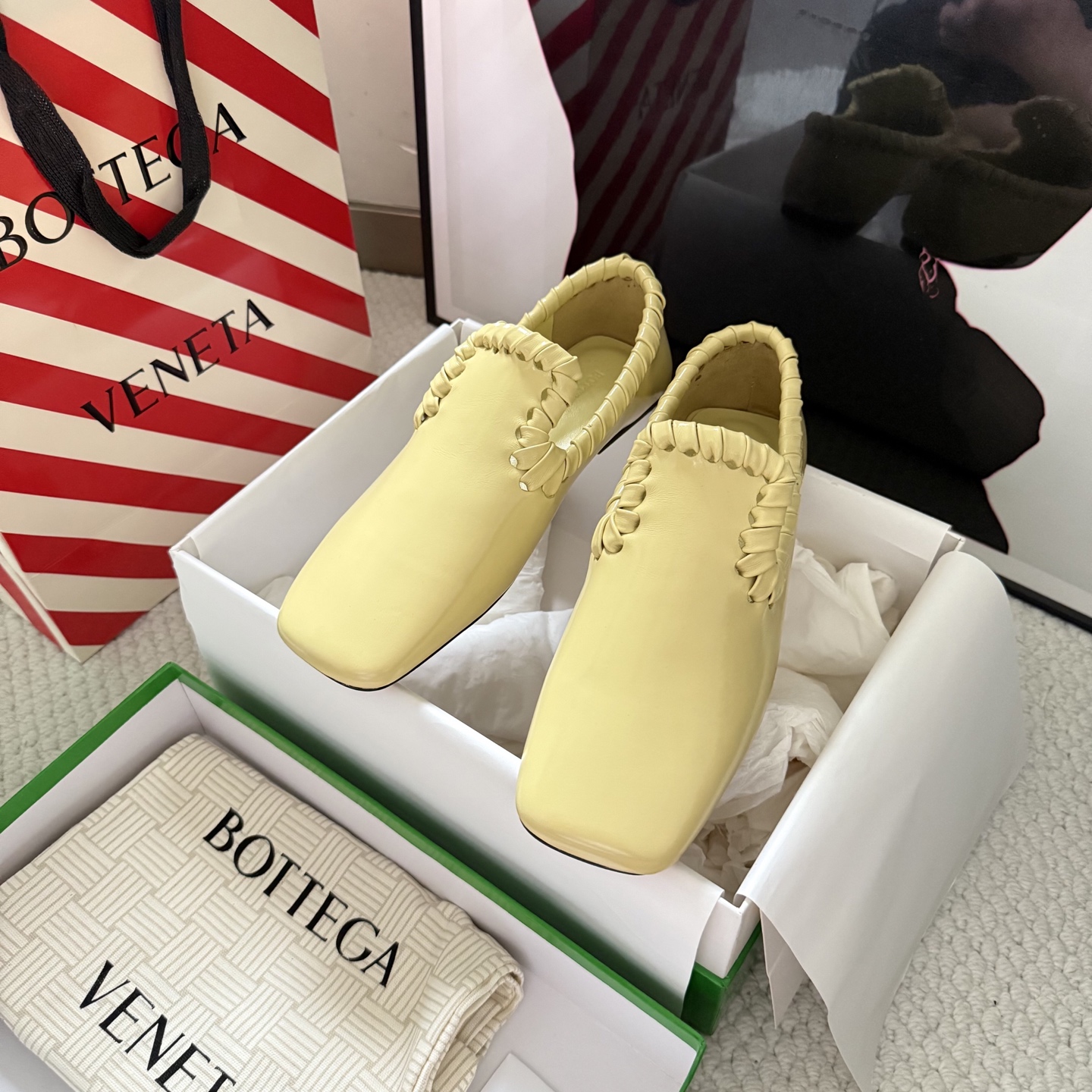 Bottega Veneta Women's Loafers Leather Woven Kitten Heel