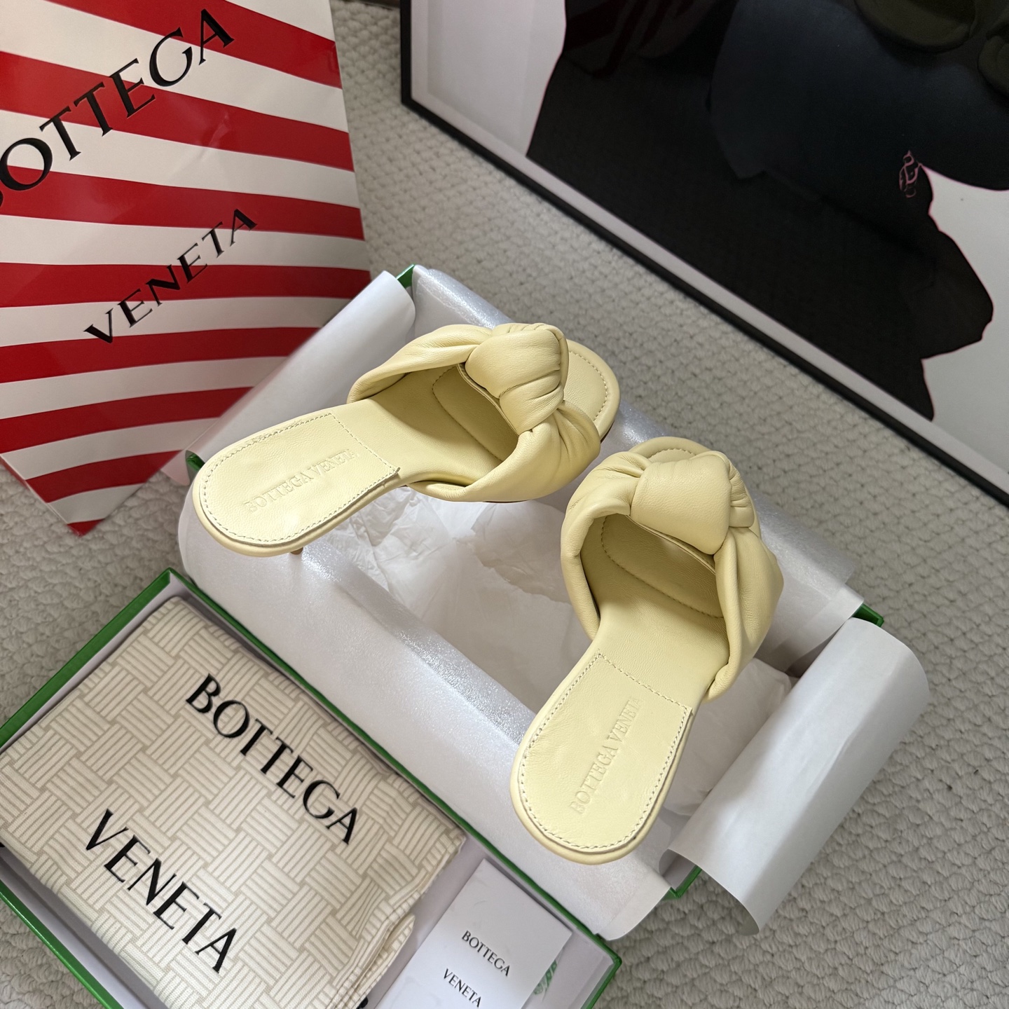 보테가베네타 체리 컬렉션 노트 뮬 슬리퍼 상세 이미지 6