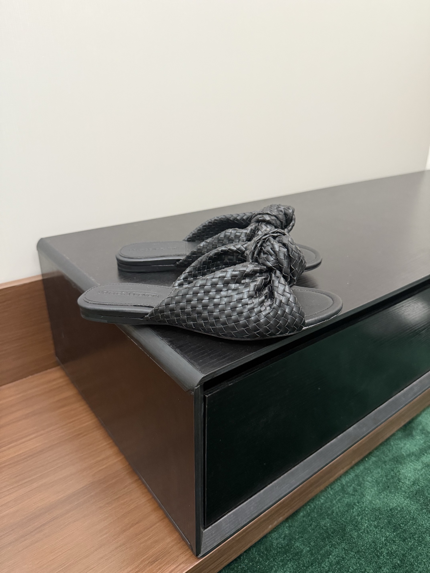 Bottega Veneta Women's Mules Woven Leather Knot