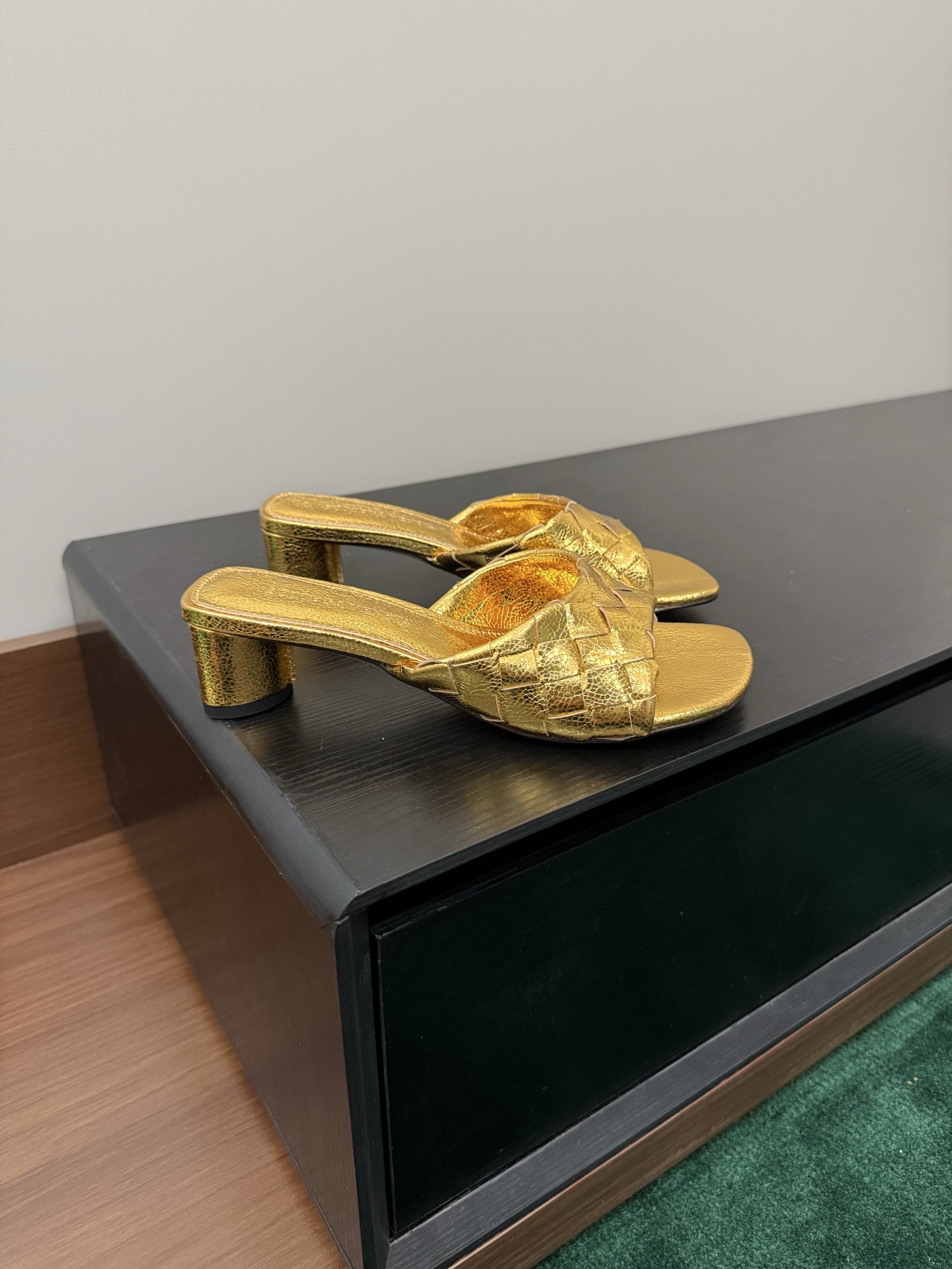 Bottega Veneta Intrecciato Mule Sandals Leather Square Toe