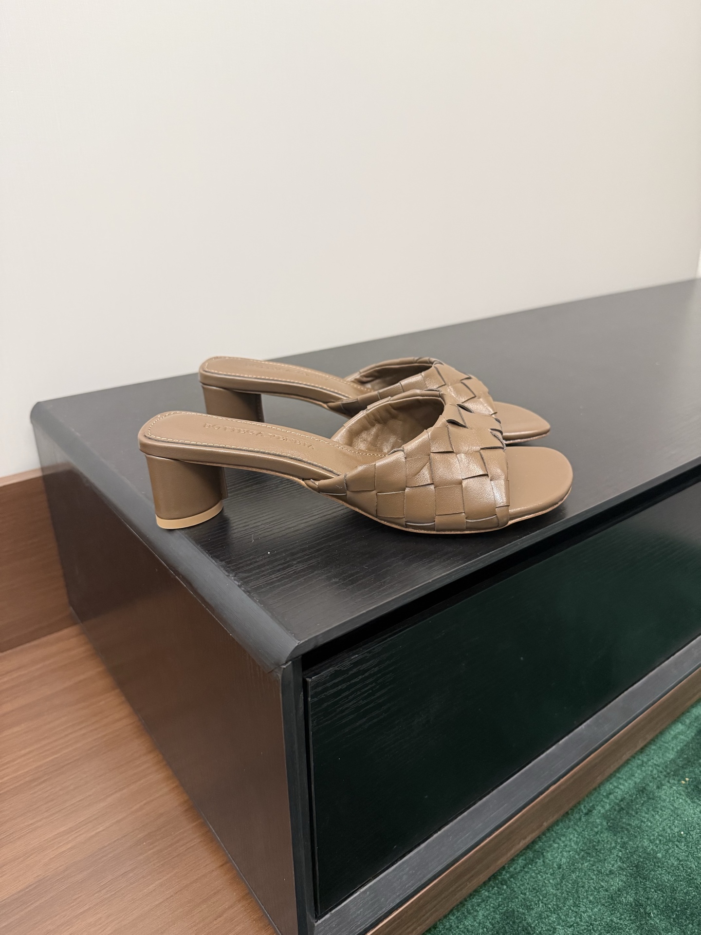 Bottega Veneta Intrecciato Mule Sandals Leather Square Toe