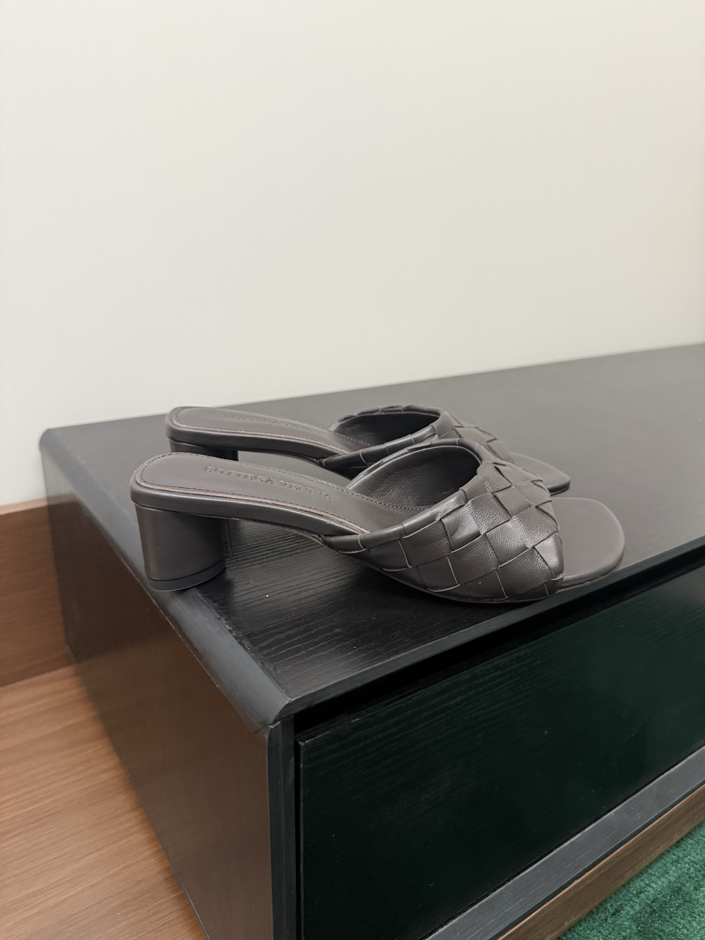 Bottega Veneta Intrecciato Mules Sandals Leather Square Toe