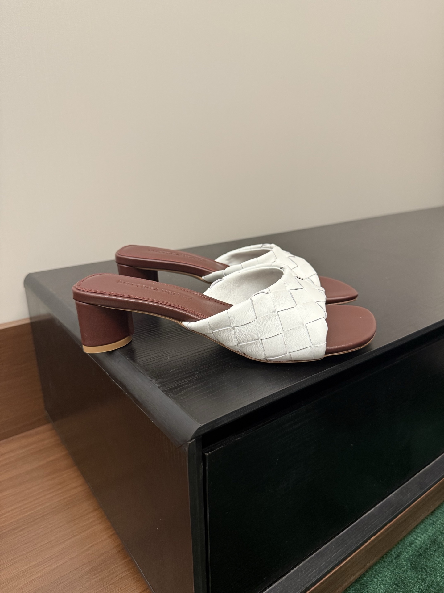 Bottega Veneta Intrecciato Mule Sandals Leather Square Toe