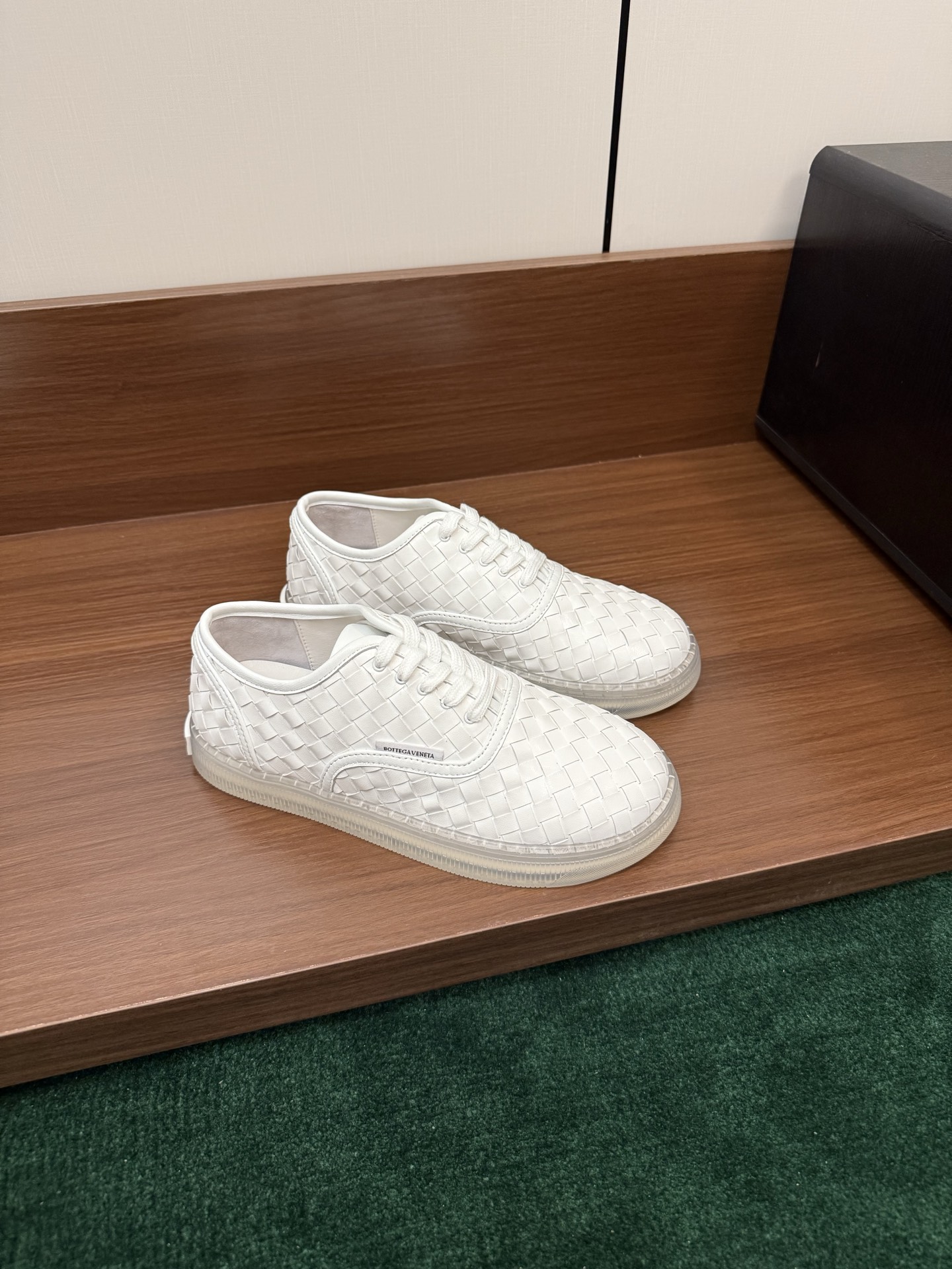 Bottega Veneta Intrecciato Leather Sneakers Transparent Rubber Sole