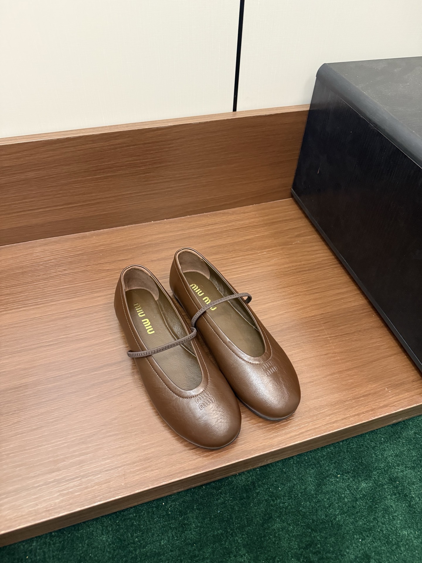 MIUMIU Mary Jane Ballet Flats Calfskin Lambskin Rubber