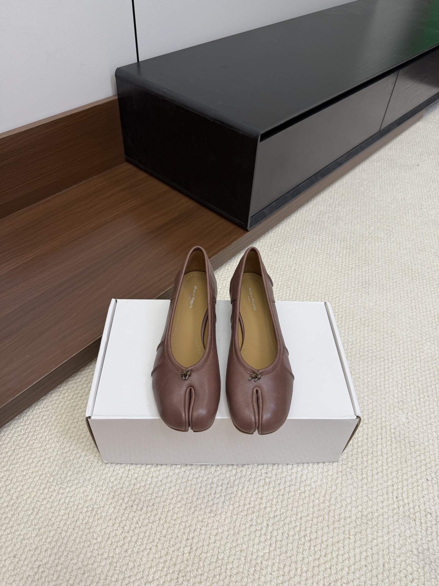Maison Margiela Tabi Mary Jane Shoes Leather Brown