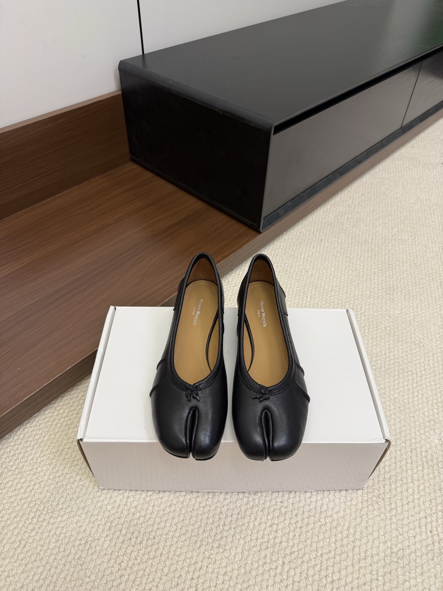 Maison Margiela Tabi Mary Jane Shoes Black Leather