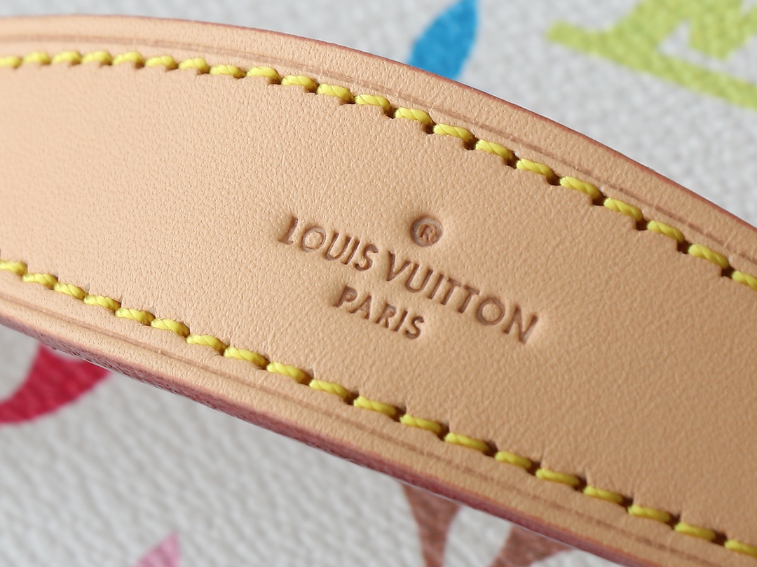 Louis Vuitton Murakami Takashi Nice Mini Nano Monogram Makeup Bag 6 i1741013636 6546 7