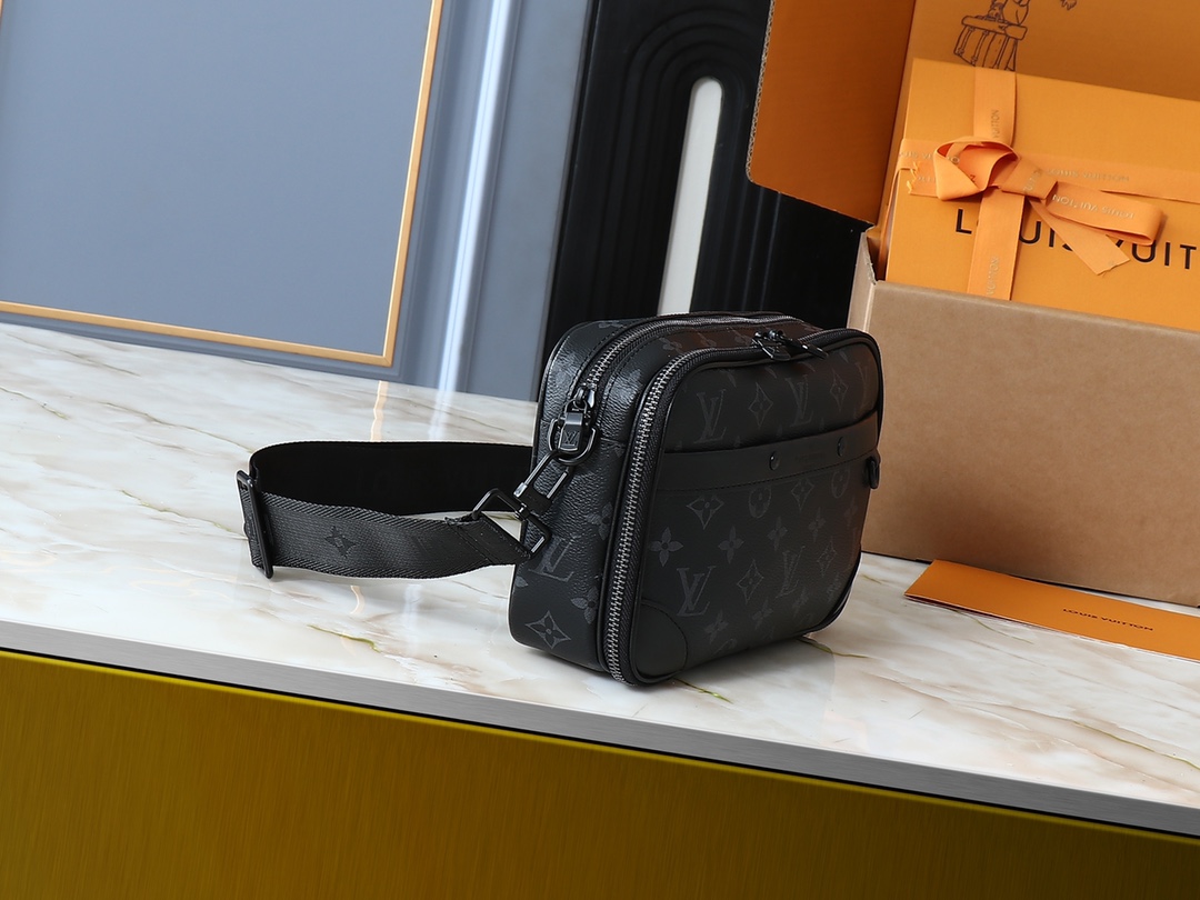 Louis Vuitton Camera bag Monogram Eclipse Black crossbody