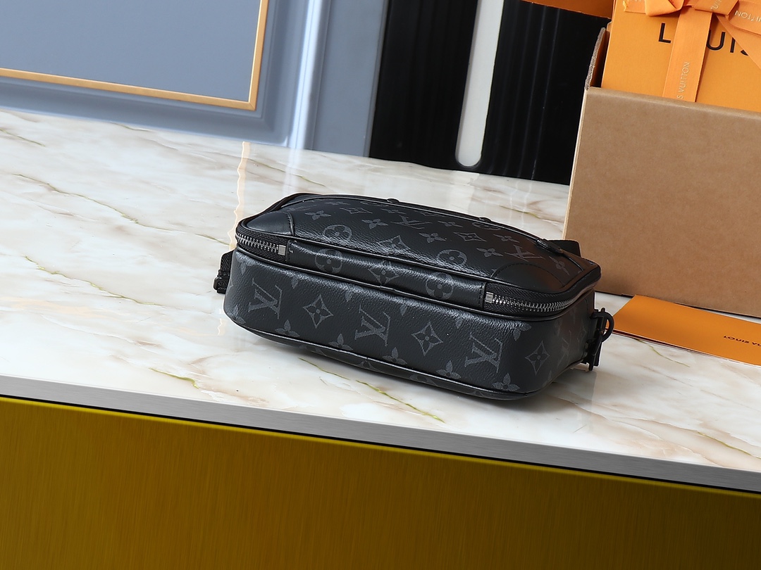 Louis Vuitton Camera bag Monogram Eclipse Black crossbody