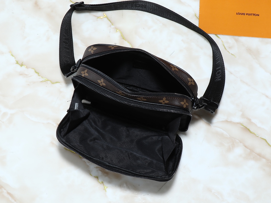 Louis Vuitton Camera Box Monogram crossbody