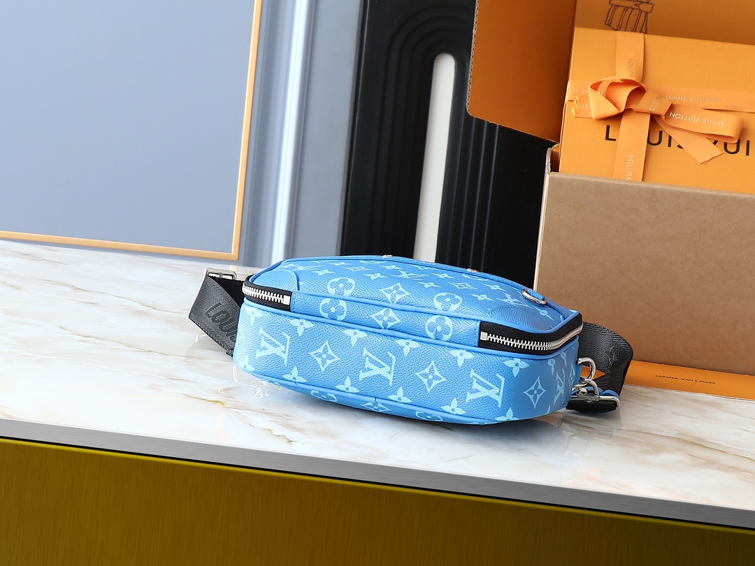 Louis Vuitton Camera Bag Blue Monogram crossbody