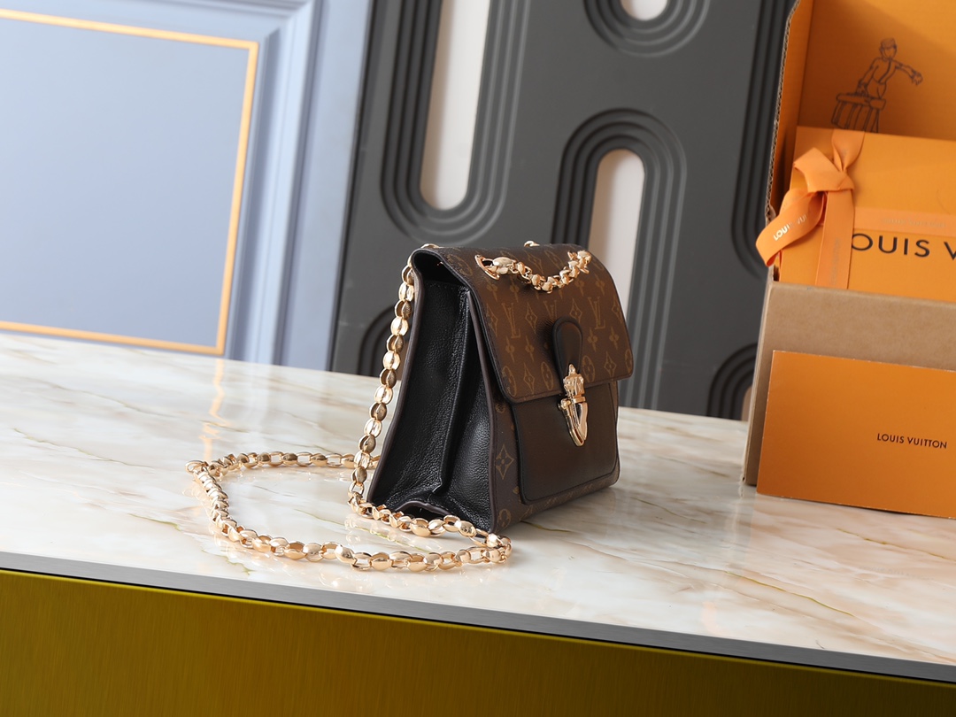 💰130💰升级原版 M41730 M41731 M41732 M44038 🇫🇷法国订制Monogram帆布和精致的小牛皮 顶级台湾手工制造 原单完美底部弧线认准品质 材质完美结合独特五金配件 一切不计成本投入 单肩 手提 斜挎于一体的百搭必备款 精致的皇冠锁扣 将女王范儿展现的淋漓尽致 size26*9*15