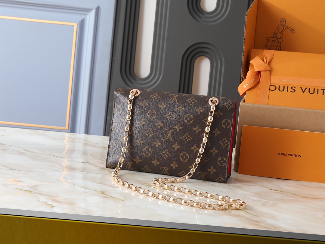 💰130💰升级原版 M41730 M41731 M41732 M44038 🇫🇷法国订制Monogram帆布和精致的小牛皮 顶级台湾手工制造 原单完美底部弧线认准品质 材质完美结合独特五金配件 一切不计成本投入 单肩 手提 斜挎于一体的百搭必备款 精致的皇冠锁扣 将女王范儿展现的淋漓尽致 size26*9*15