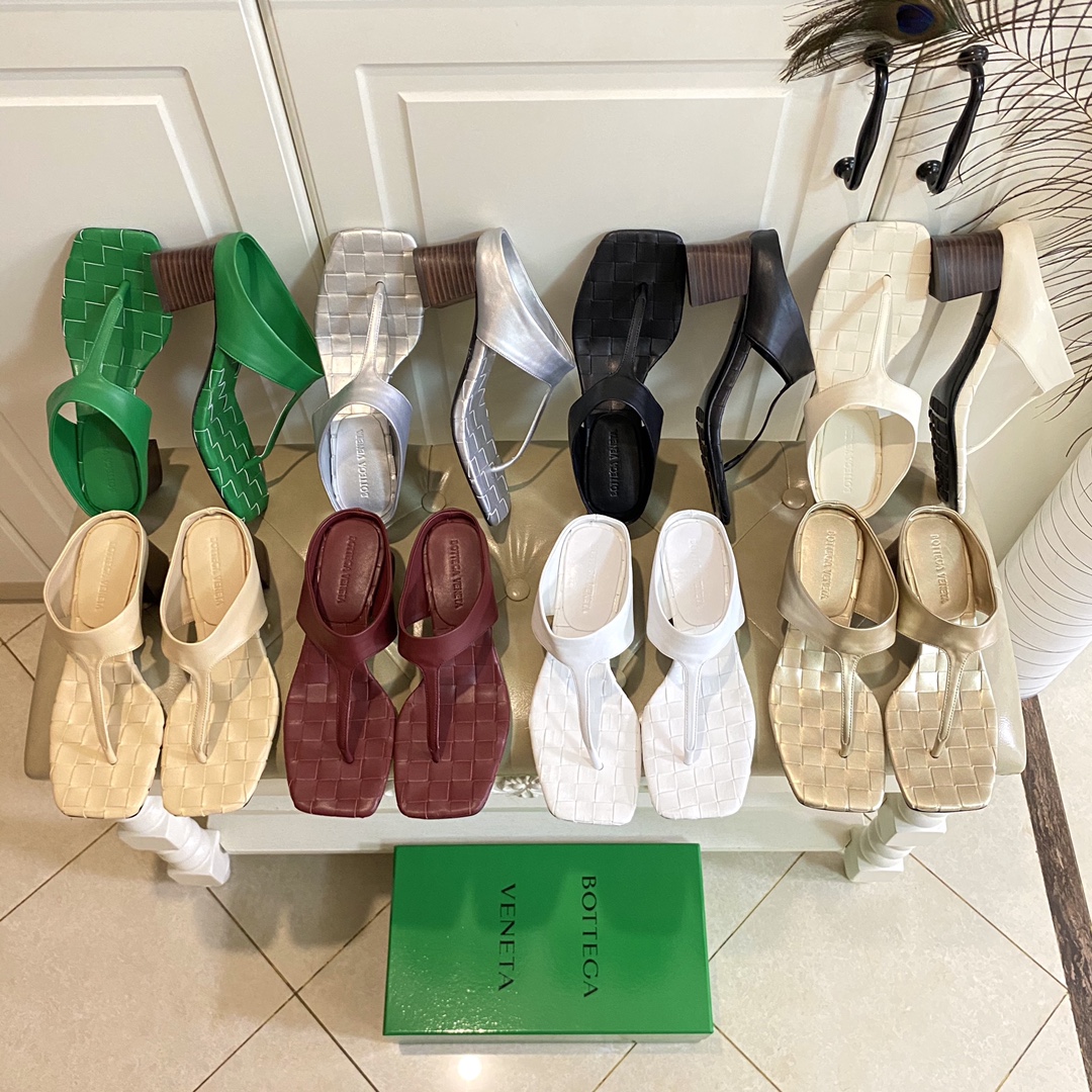 NO:169279,,Bottega ventea high heel slippers, classic woven, sheepskin surface, original genuine leather injection molded outsole, heel height 5.5cm, size 35-40 (size 41, 42, 43 custom made without return or exchange), slippers, bottega veneta, slippers, sheepskin19860909,Bottega ventea高跟拖鞋,经典编织,羊皮面,原版真皮注塑大底,跟高5.5cm,35-40码(41,42,43码定做不退换),拖鞋,bottega veneta,slippers,sheepskin,Women's Shoes