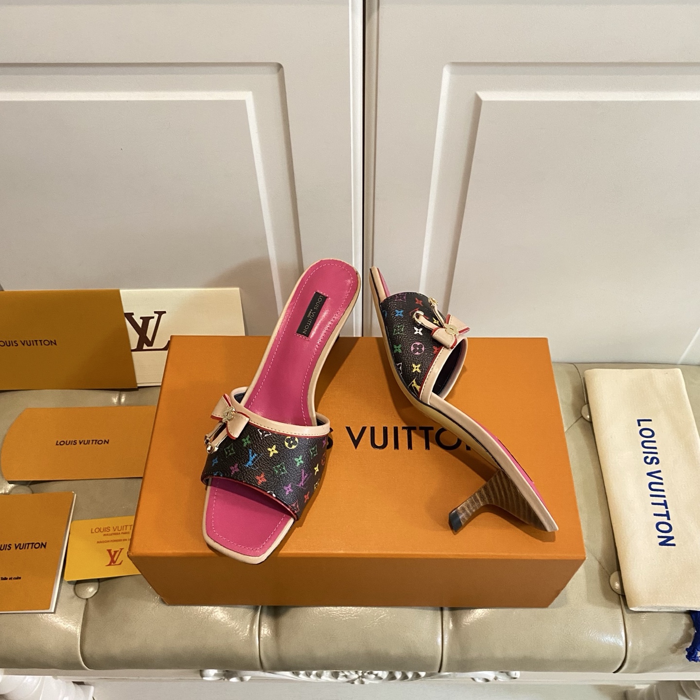 [Louis Vuitton Women