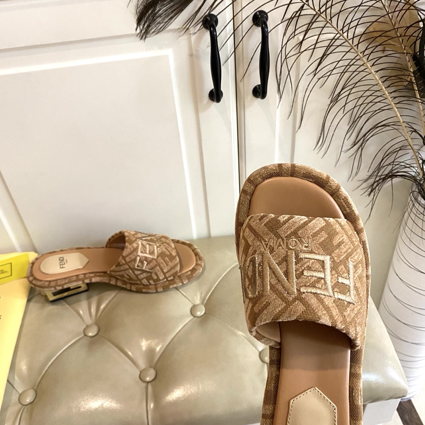 Fendi Women's FF Fabric Heeled Slide Sandals with Embroidered Logo 7 i1741694043622 7409 0 6