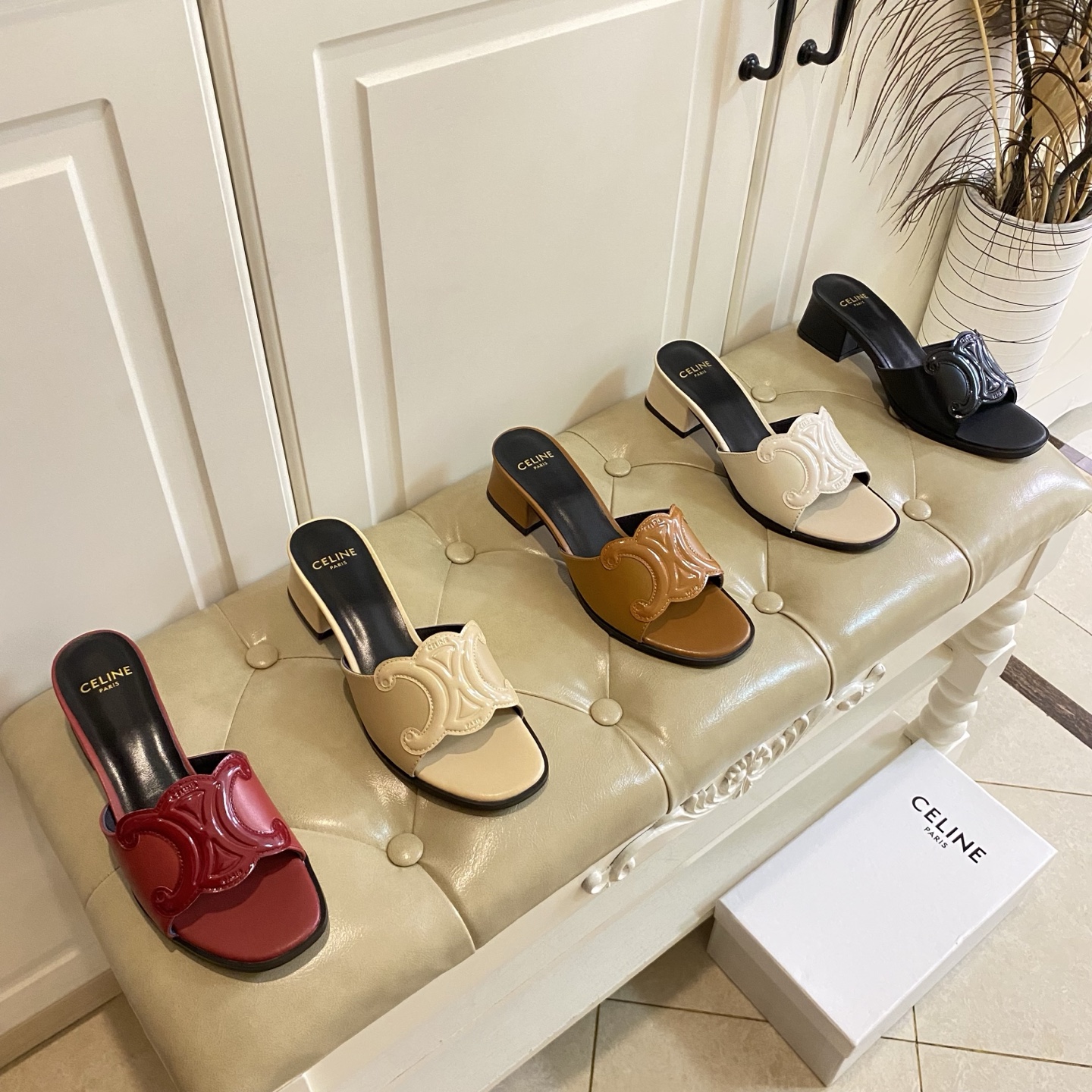 NO:231998,Rubber sole, genuine leather outsole, Celine Celine high heel slippers, cowhide, sheepskin, size 35-40 (size 41, 42, 43 custom made without return), slippers, celine, celine, slippers, cowhide, sheepskin, Leather soles19860909橡胶底,真皮大底,赛琳Celine高跟拖鞋,牛皮面,羊皮里,35-40码(41,42,43码定做不退换),拖鞋,celine,celine,slippers,cowhide,sheepskin,Leather soles,Women's Shoes