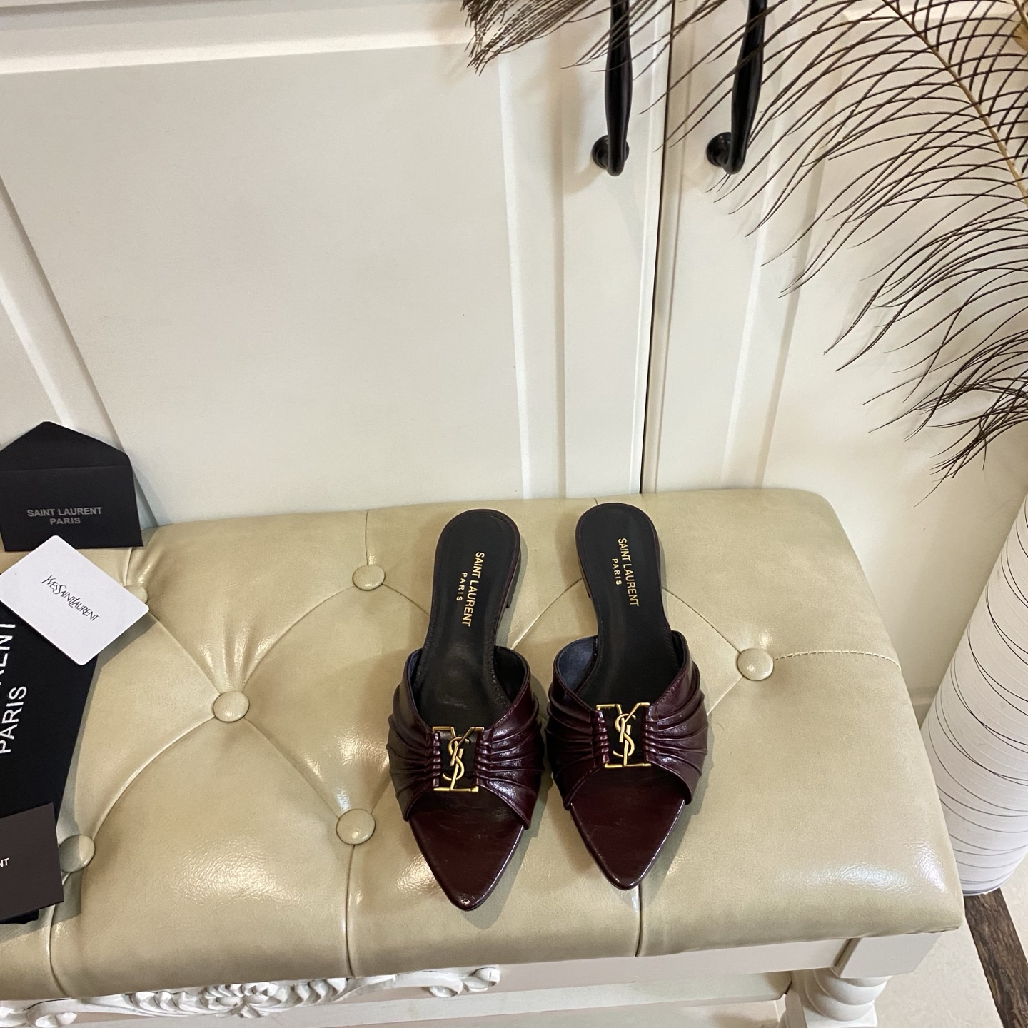 Yves Saint Laurent Pointed Toe Mules in Leather with Gold-Tone Hardware 4 i1743523426823 6190 0 2