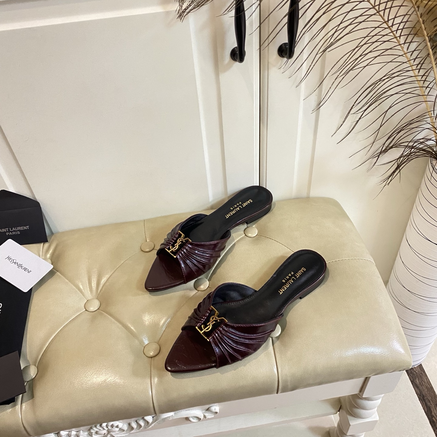 Yves Saint Laurent Pointed Toe Mules in Leather with Gold-Tone Hardware 3 i1743523428761 3940 0 5