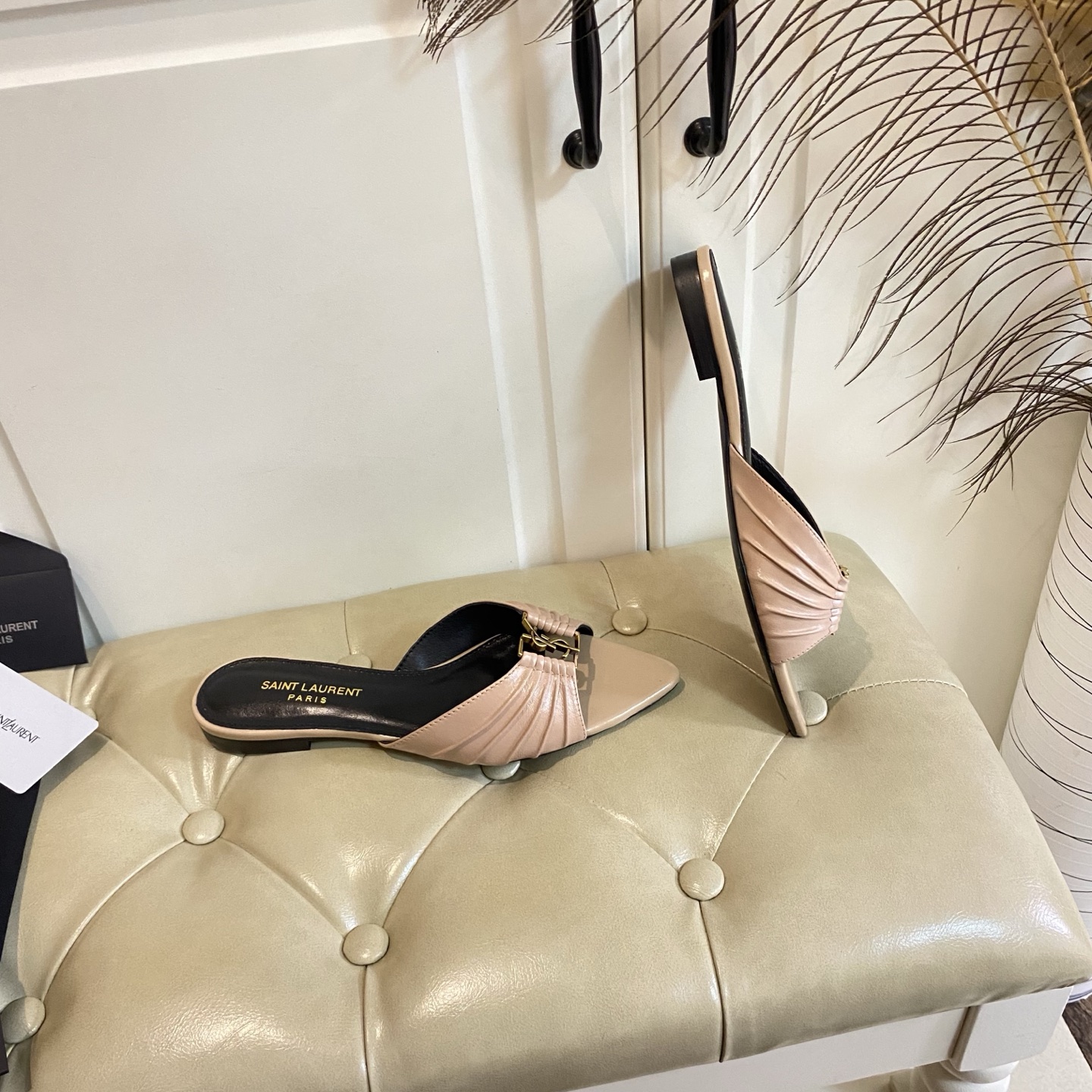 Yves Saint Laurent Pointed Toe Mules in Butter Leather with Sheepskin Lining 9 i1743524305996 8153 0 8