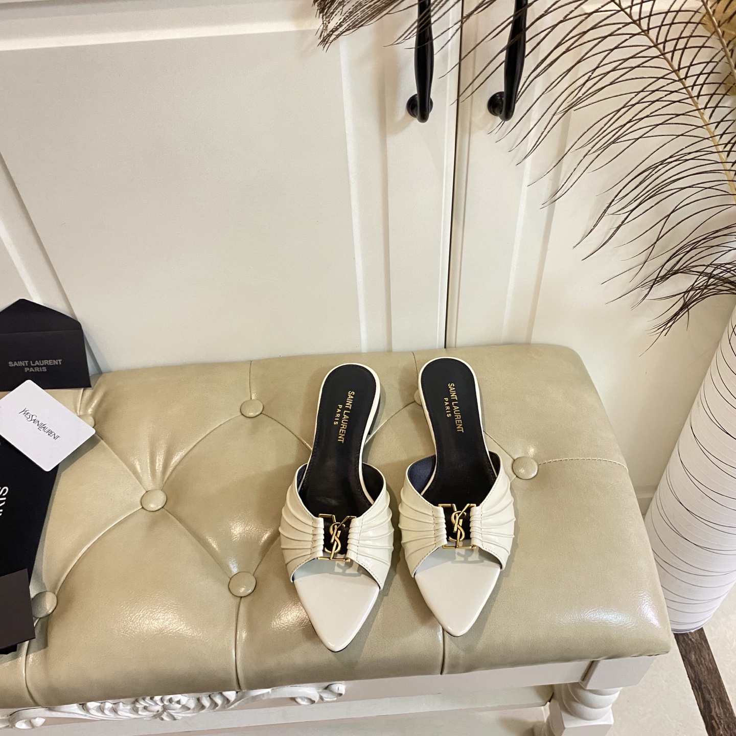 Yves Saint Laurent Pointed Toe Mules in Leather, Multiple Heel Heights 4 i1743524407123 5725 0 3