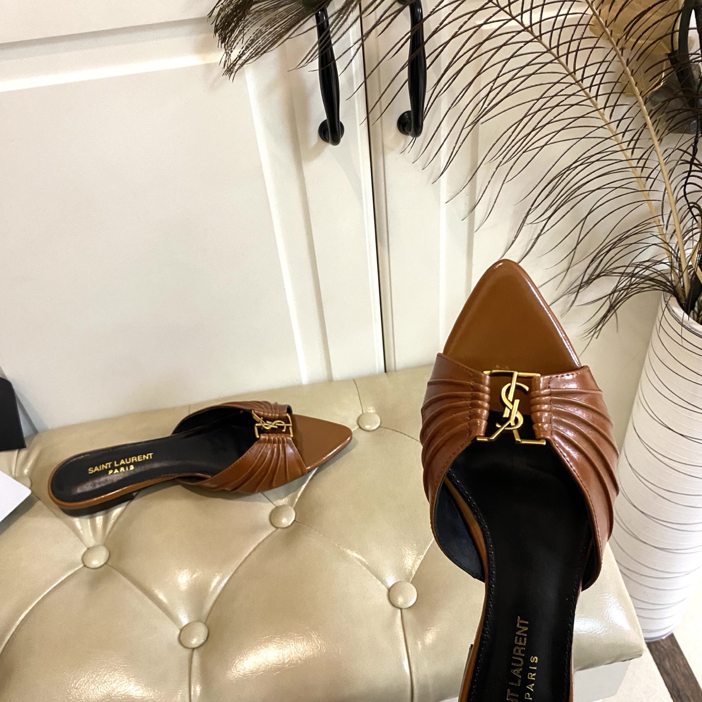 Yves Saint Laurent Pointed Toe Mules in Brown Leather, Multiple Heights 8 i1743524484323 8396 0 6