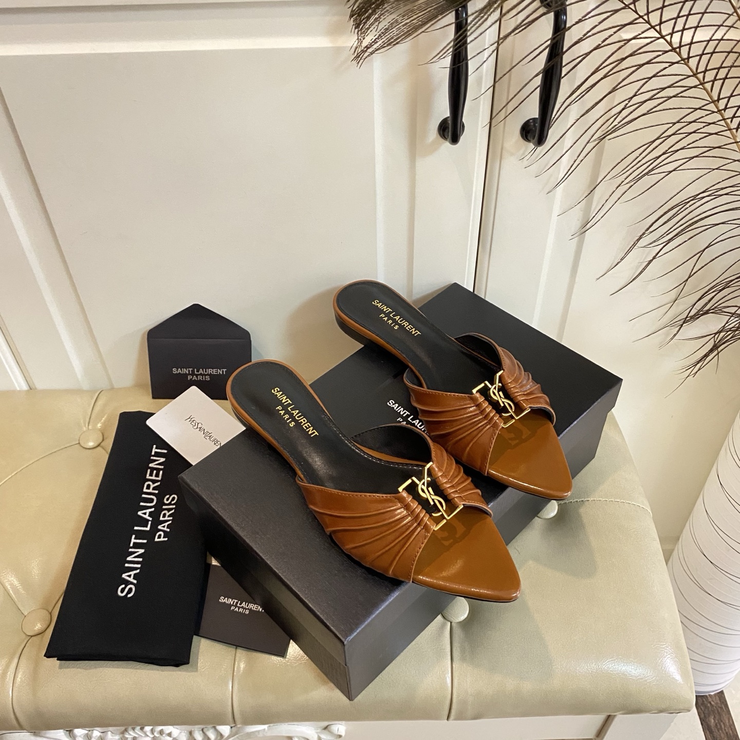 Yves Saint Laurent Pointed Toe Mules in Brown Leather, Multiple Heights 4 i1743524484365 3258 0 3