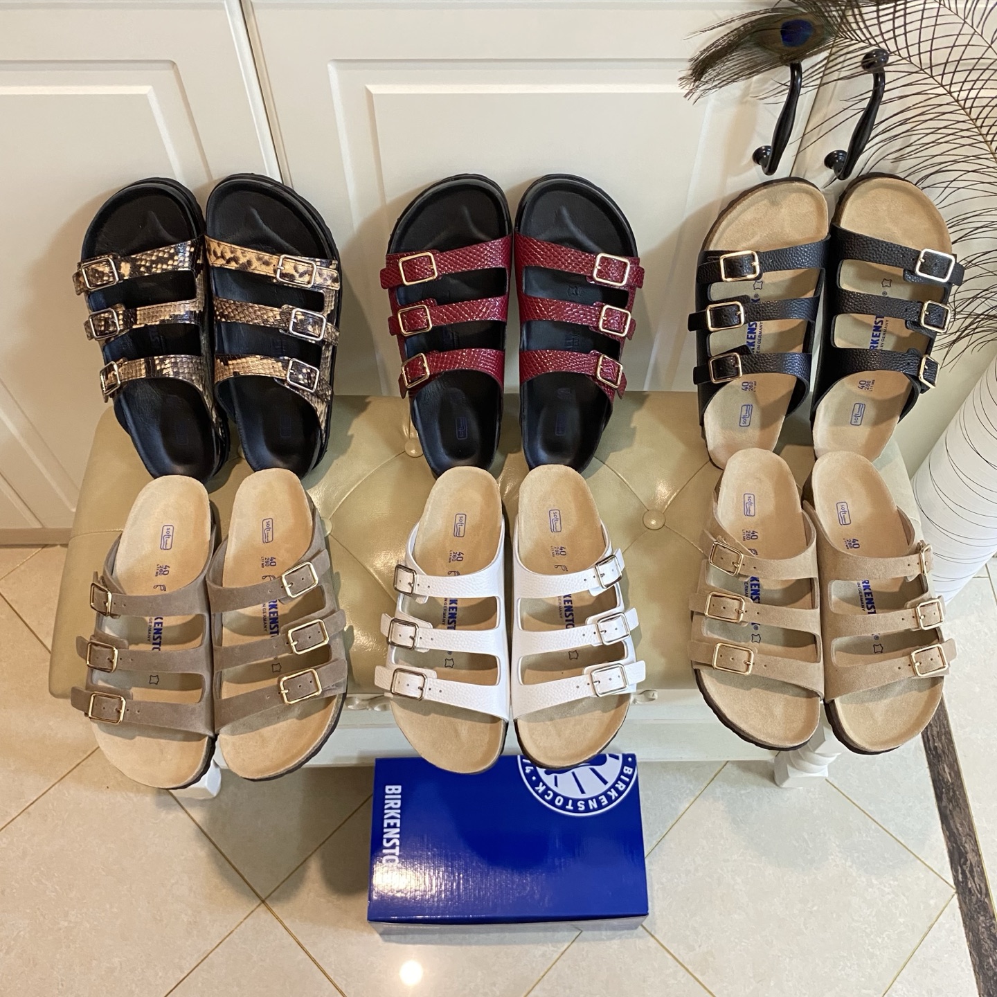 NO:261829,Cow squid/litchi pattern, snake pattern, Birkenstock couple style, simple and elegant, versatile and casual, lychee cowhide/niujing/snake pattern cowhide surface, sheepskin, Cow squid footbed, original board chaff bottom, size 36-45, slippers, birdenstock, slippers, cowhide, sheepskin19860909牛猄/荔枝纹,蛇纹,勃肯Birkenstock情侣款,简洁大方,百搭随性,荔枝牛皮/牛京/蛇纹牛皮面,羊皮里,牛猄垫脚,原板木糠底,36-45码,拖鞋,birkenstock,slippers,cowhide,sheepskin,Women's Shoes