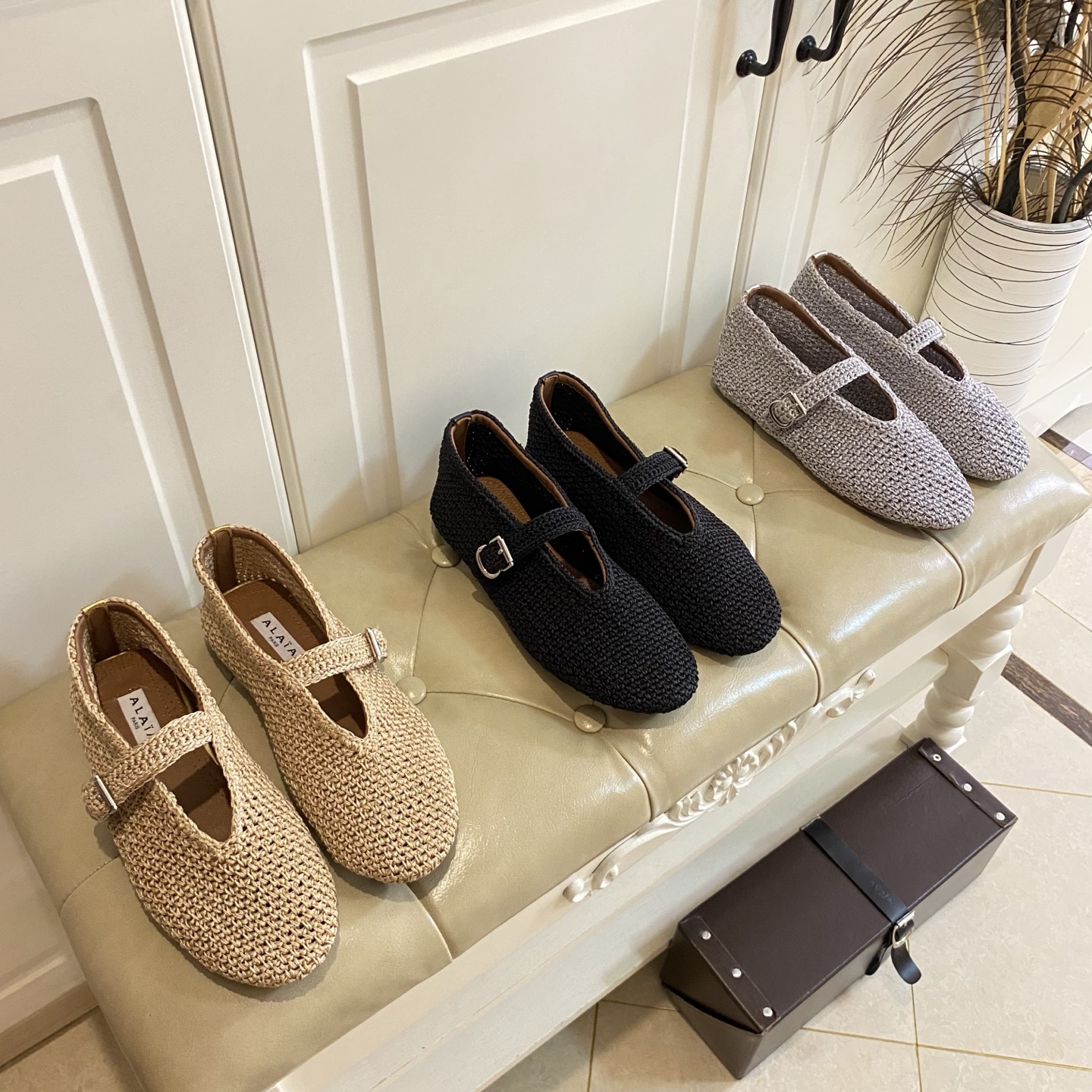 NO:402879,, Alaia Alaia new style, knitted wool surface, sheepskin, original private film bottom, size 35-40 (41 size custom made without return or exchange), sandals, alaia, sandals, sheepskin19860909,阿莱亚Alaia新款,编织毛线面,羊皮里,原版私模胶片底,35-40码(41码定做不退换),凉鞋,alaia,sandals,sheepskin,Women's Shoes