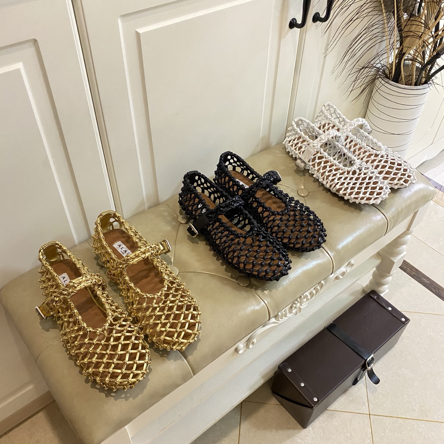 NO:402902,, Alaia Alaia new style, woven surface, sheepskin, original private film bottom, size 35-40 (41 size custom made without return or exchange), sandals, alaia, sandals, sheepskin19860909,阿莱亚Alaia新款,编织面,羊皮里,原版私模胶片底,35-40码(41码定做不退换),凉鞋,alaia,sandals,sheepskin,Women's Shoes