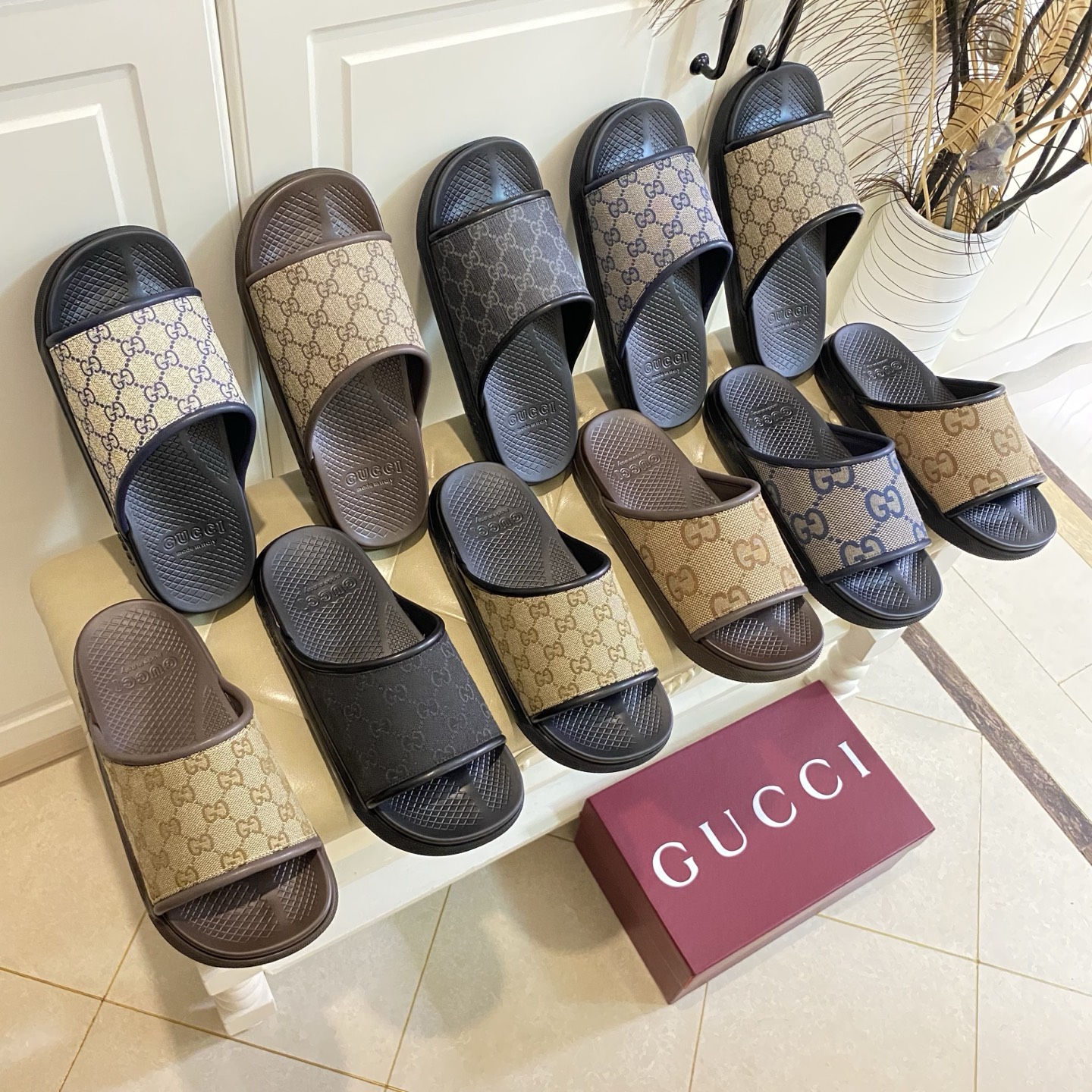 NO:383330,, Gucci new men's drag, classic presbyterian/jacquard cloth, original private mold rubber sole, size 40-45 (46, 47 size custom made without return or exchange), slippers, gucci, slippers19860909,古奇Gucci新款男拖,经典老花/提花布面,原版私模橡胶底,40-45码(46,47码定做不退换),拖鞋,gucci,slippers,Women's Shoes
