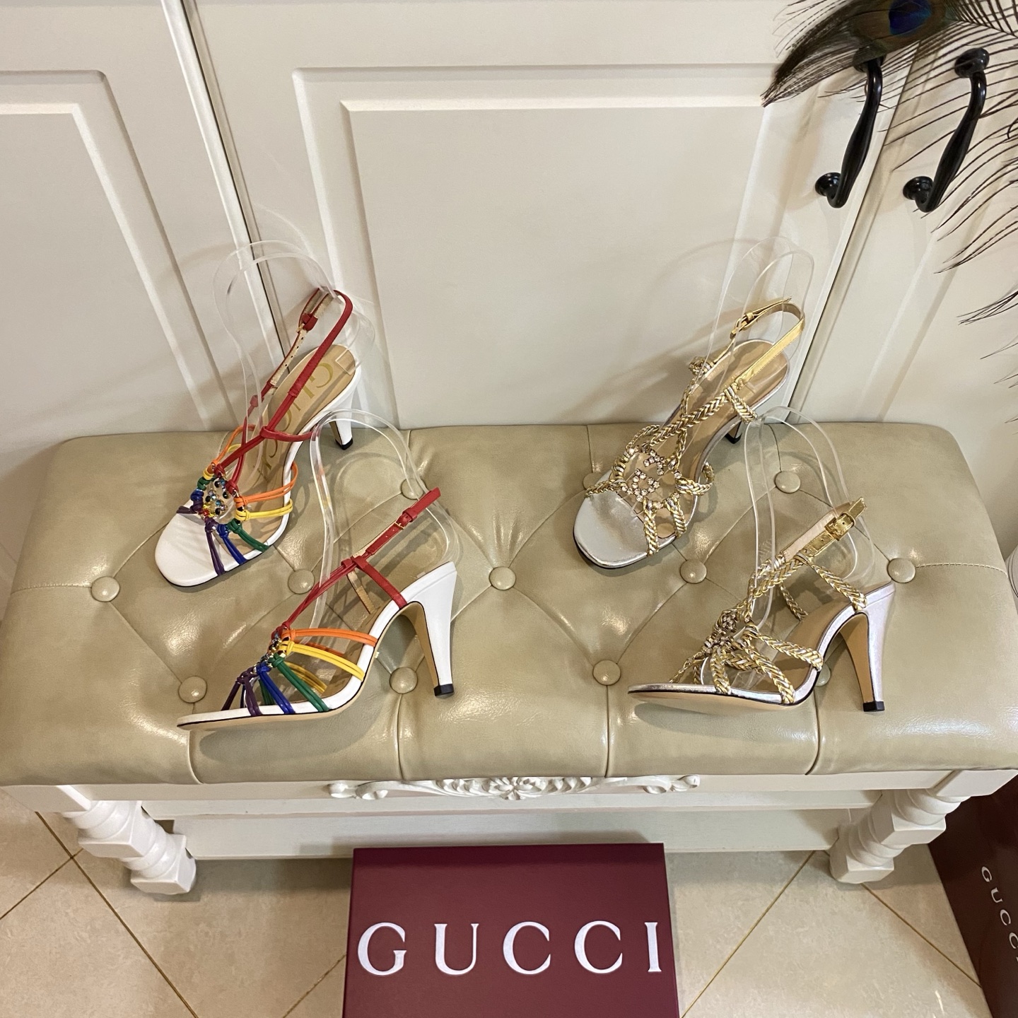 NO:383331,, Gucci new style, hollow design, woven thin belt, double G diamond buckle, sexy and charming, showing nobility, 9cm heel height, sheepskin, genuine leather soles, size 35-42 (40, 41, 42 sizes customized without return), sandals, gucci, sandals, sheepskin, Leather soles19860909,古奇Gucci新款,镂空设计,编织细带,双G钻扣,性感妩媚,尽显高贵,9cm跟高,羊皮,真皮大底,35-42码(40,41,42码定做不退换),凉鞋,gucci,sandals,sheepskin,Leather soles,Women's Shoes