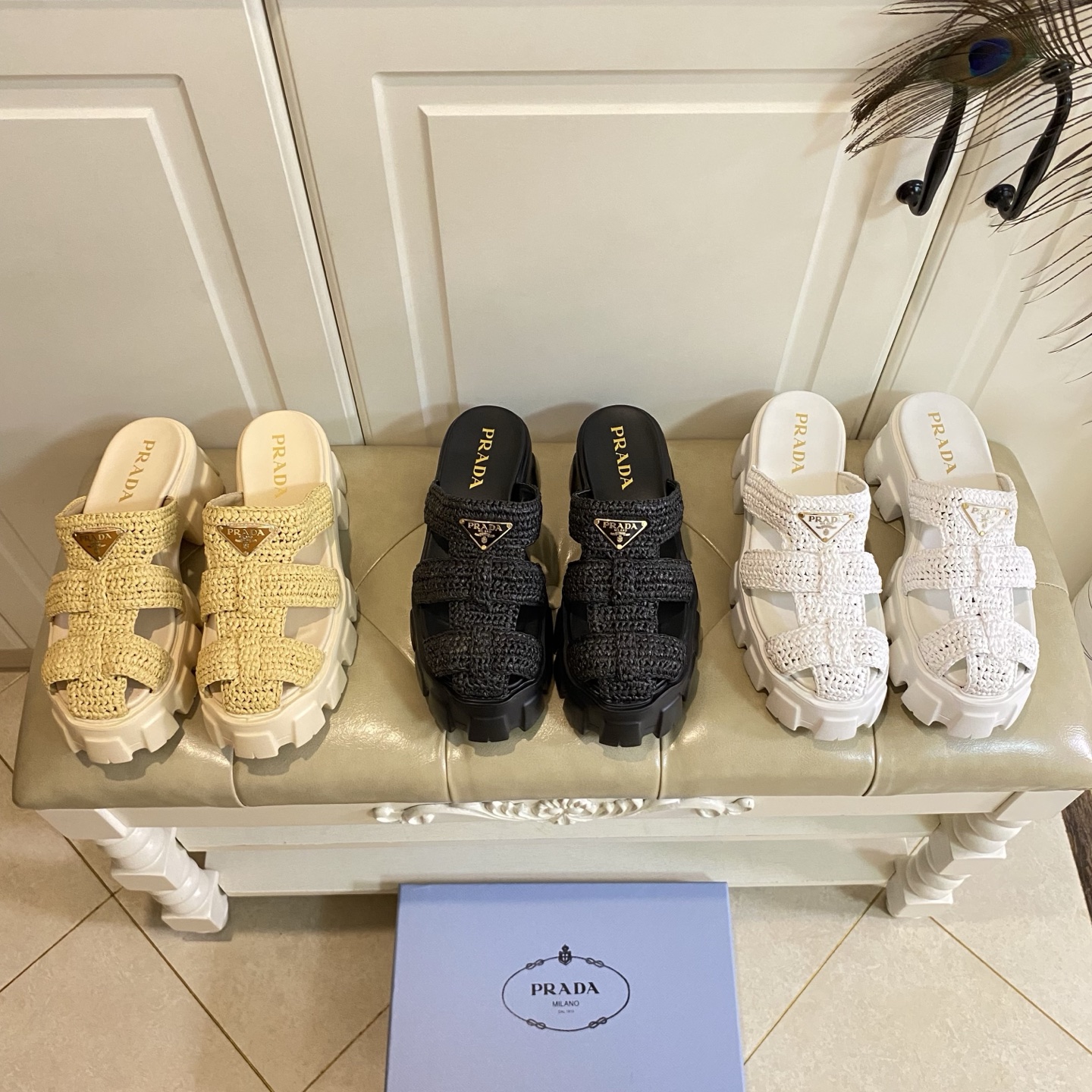 NO:402853,, Prada PRADA new thick-soled slippers, straw woven, sheepskin, size 35-40 (41 sizes can be customized without return or exchange), semi-trailing, prada, prada, slippers, espadrilles, sheepskin19860909,普拉达PRADA新款厚底拖鞋,草编面,羊皮里,35-40码(41码可定做不退换),半拖,prada,prada,slippers,espadrilles,sheepskin,Women's Shoes