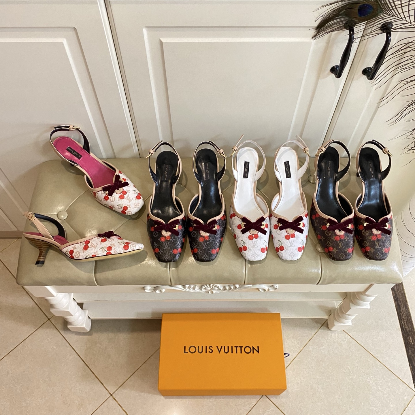 NO:402805,, Louis Vuit*LV new style, classic presbyterian/denim surface, sheepskin, genuine leather outsole, size 35-40 (34, 41, 42 sizes custom made without return), high heels sandals, louis vuitton, louis vuitton, sandals, high heels, sheepskin, Leather soles19860909,路易威*LV新款,经典老花/牛仔布面,羊皮里,真皮大底,35-40码(34,41,42码定做不退换),高跟鞋凉鞋,louis vuitton,louis vuitton,sandals,high heels,sheepskin,Leather soles,Women's Shoes