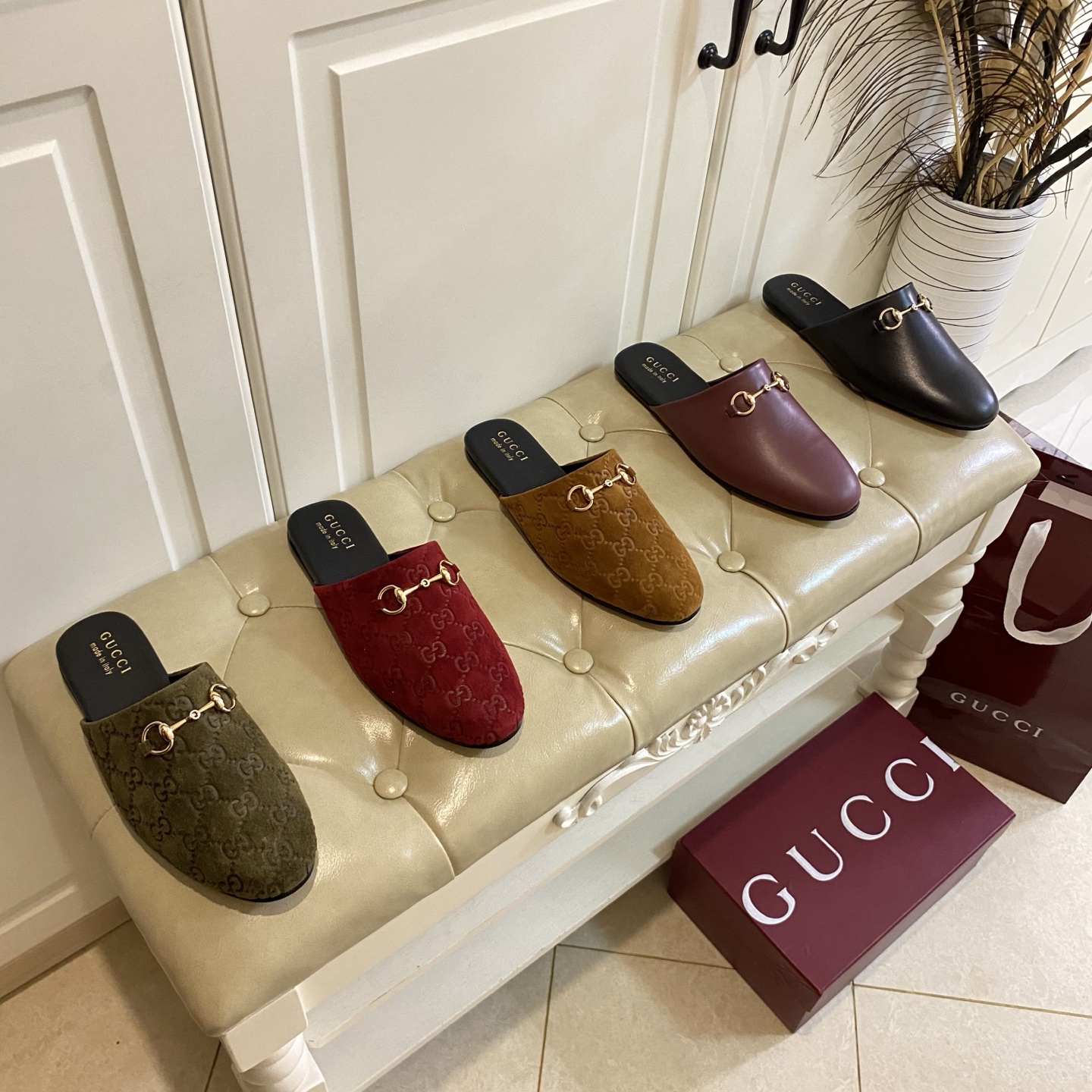 NO:466255,, High-version Gucci semi-drag, reverse velvet/cowhide surface, sheepskin, leather large soles, 35-40 sizes (41, 42 sizes custom made without return or exchange), semi-drag, gucci, cowhide, sheepskin, Leather soles19860909,高版本古奇Gucci半拖,反绒/牛皮面,羊皮里,真皮大底,35-40码(41,42码定做不退换),半拖,gucci,cowhide,sheepskin,Leather soles,Women's Shoes